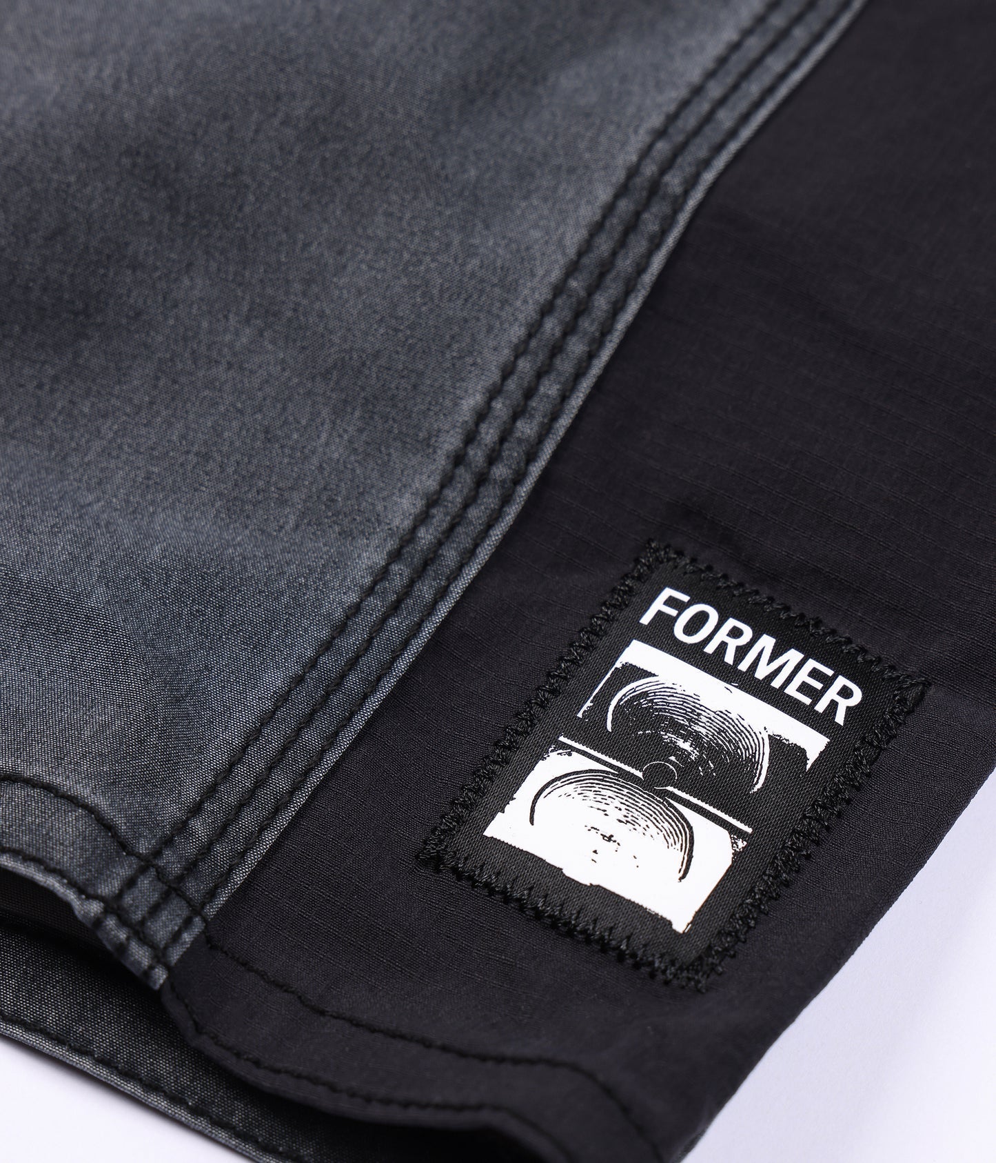 TEAM 19" TRUNK // BLACK
