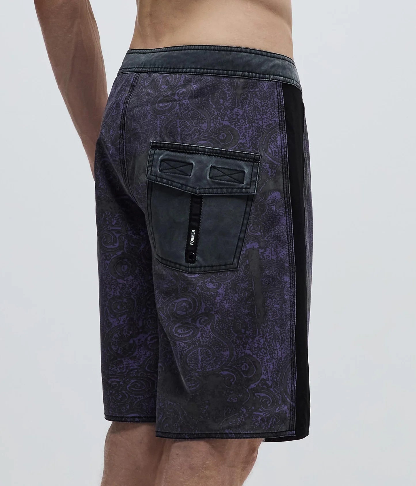 TEAM 19" TRUNK // GRAPE