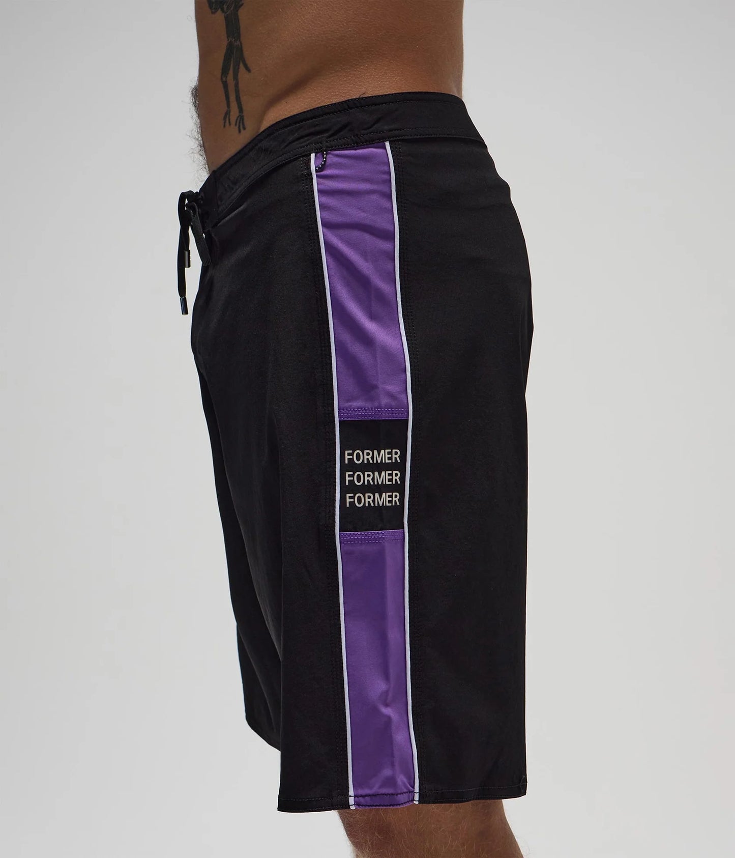 TEAM 20" TRUNK // BLACK PURPLE