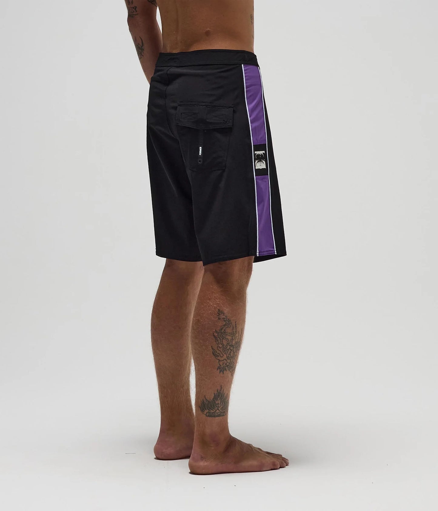 TEAM 20" TRUNK // BLACK PURPLE