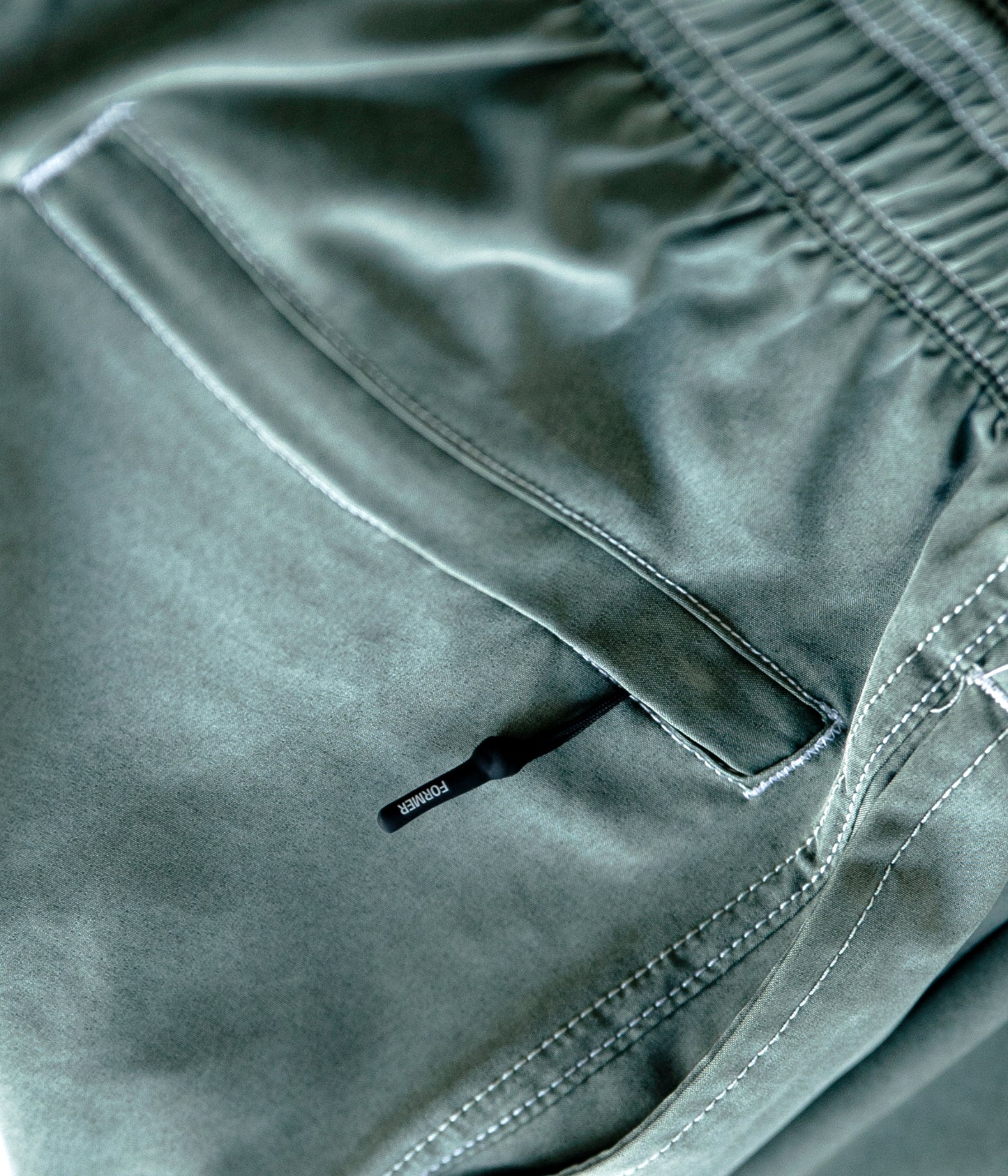 SWANS CARGO 21" SWIM TRUNK // PINE