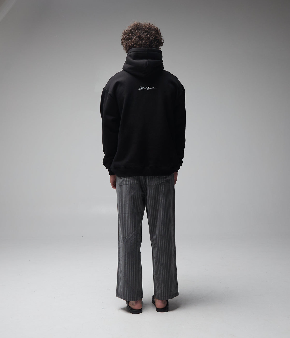 ILLUSION OF CONTROL HOOD // BLACK