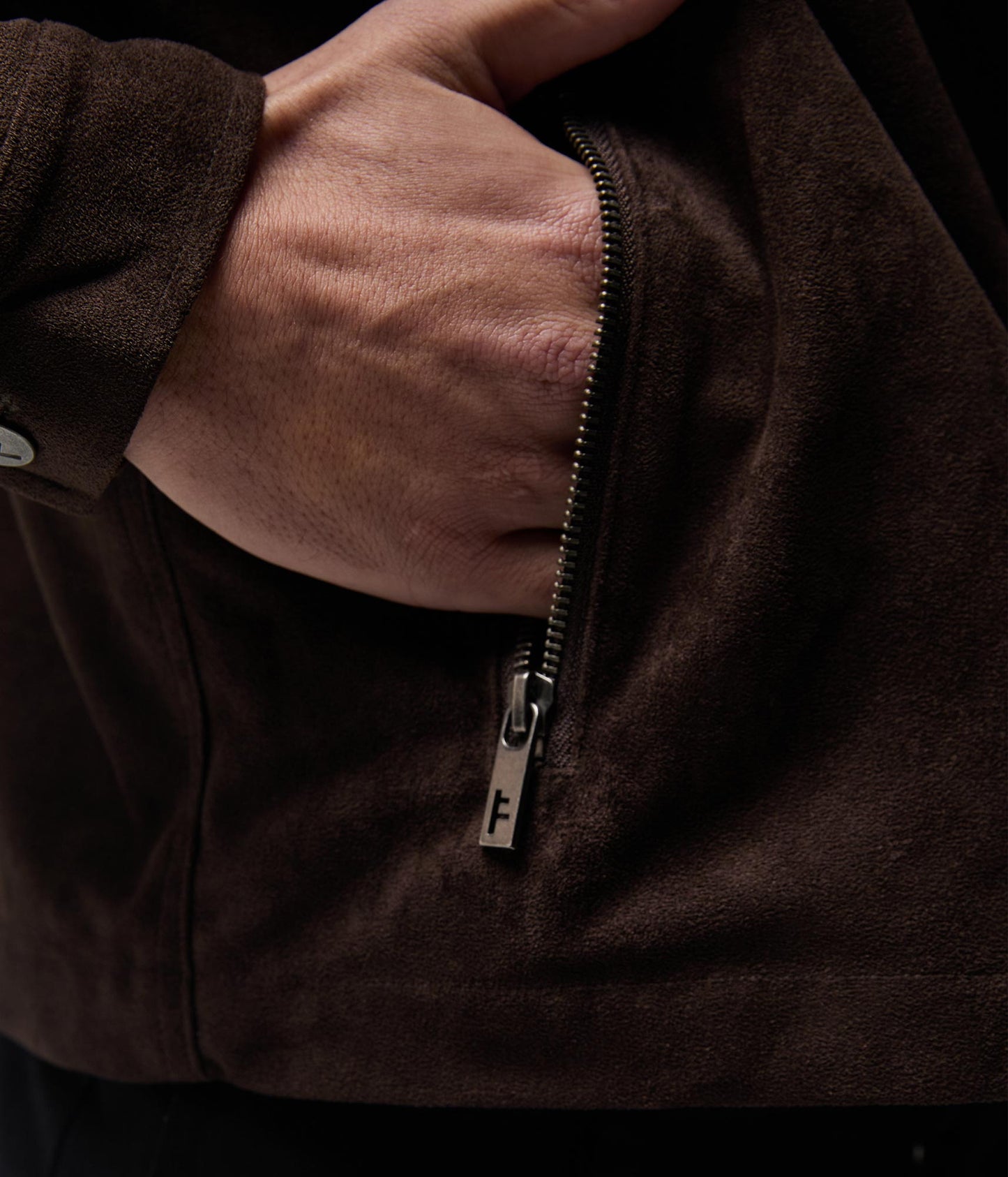 AG CAGE JACKET // BARK