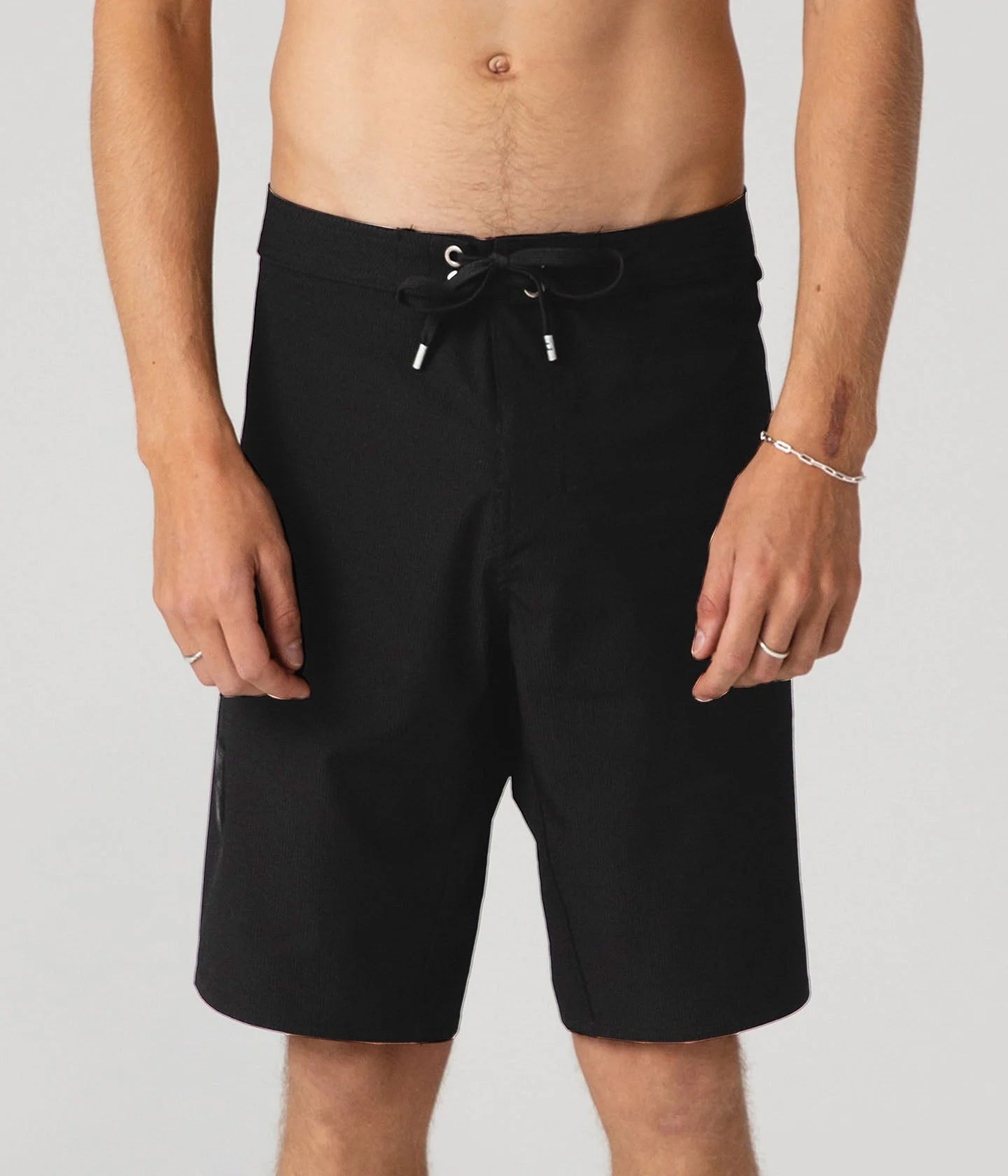 LEGACY 19 TRUNK // BLACK