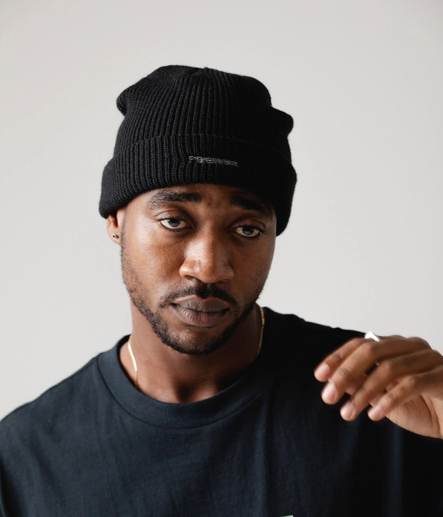 EXODUS BEANIE // BLACK