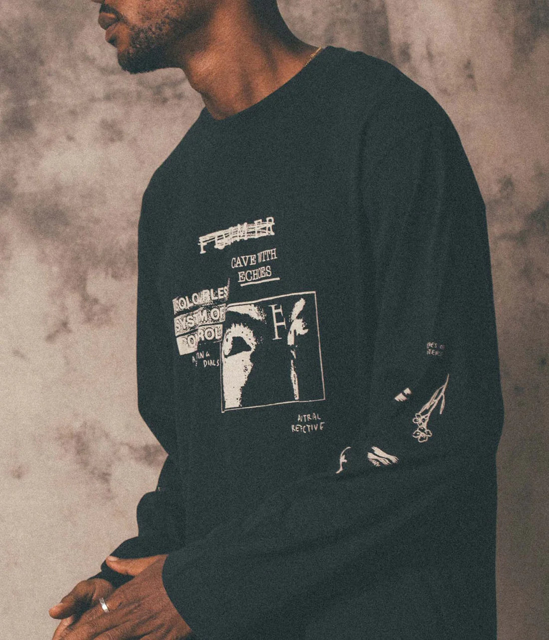 SHIFTING LS T-SHIRT // BLACK