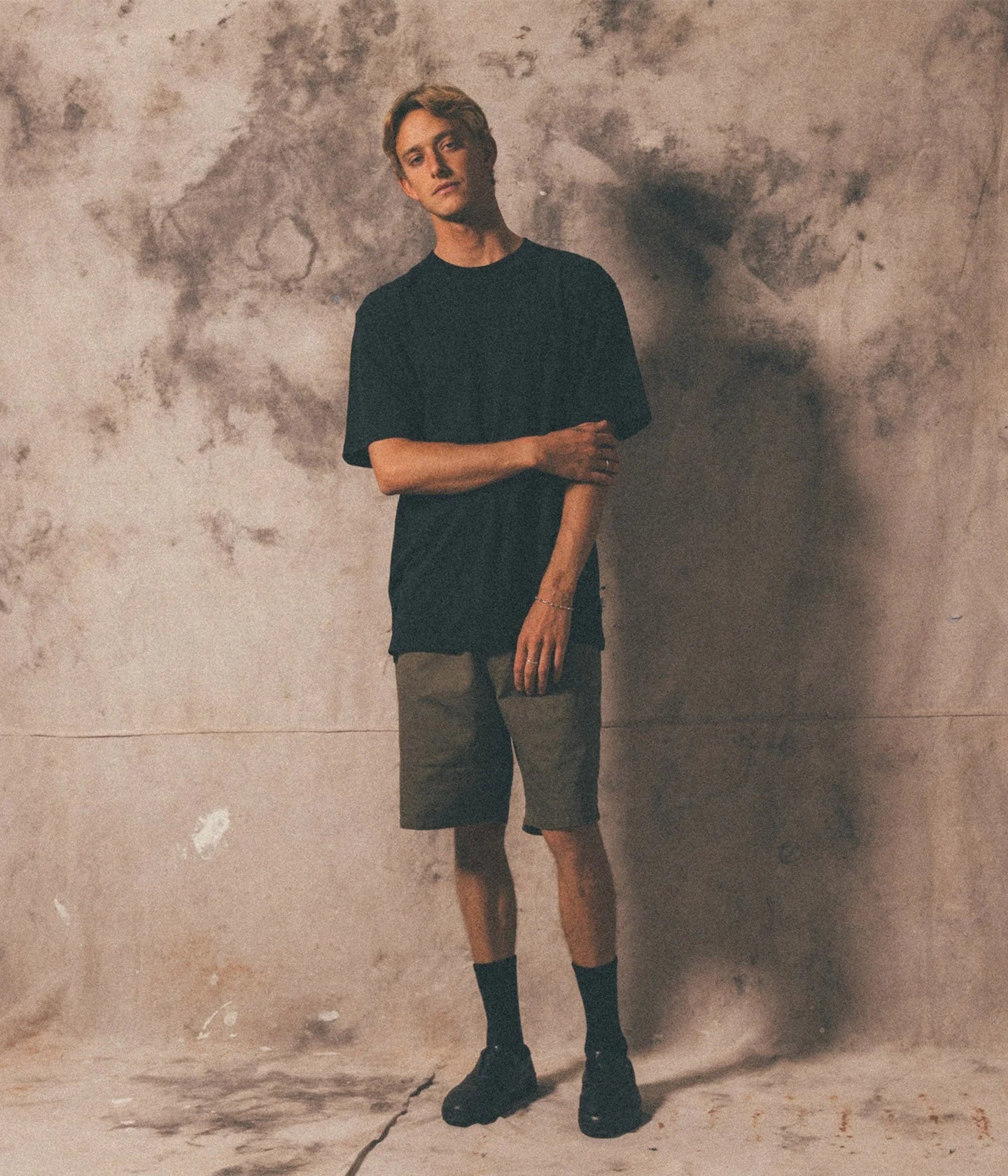 PRAYER HERRINGBONE WALKSHORT // ARMY