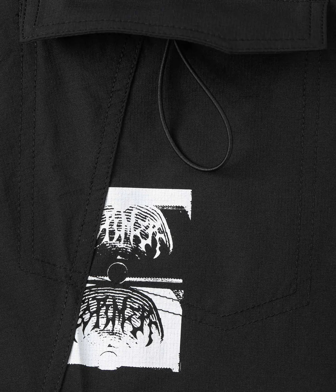 PUNCTURE 21' TRUNK // BLACK