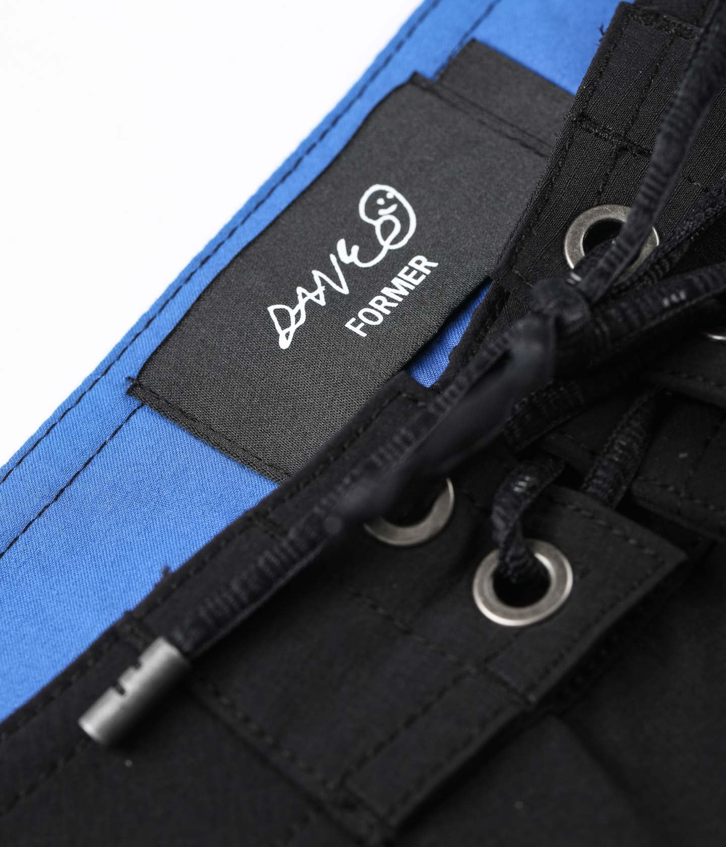 REYNOLDS 20' TRUNK // BLACK