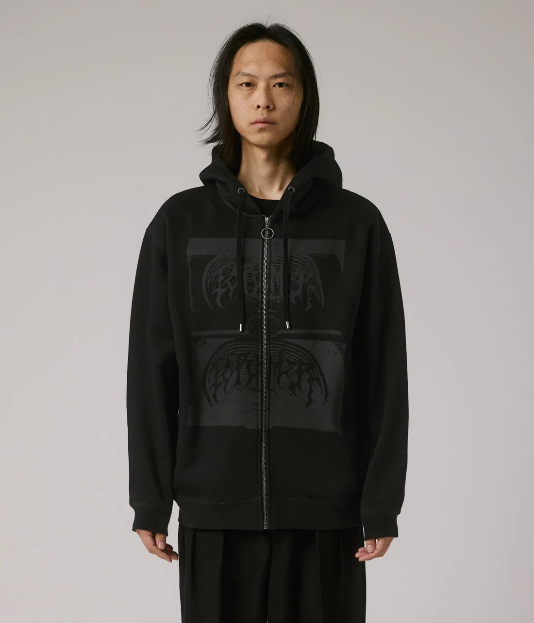 COMPLICRUX ZT HOOD // WORN BLACK