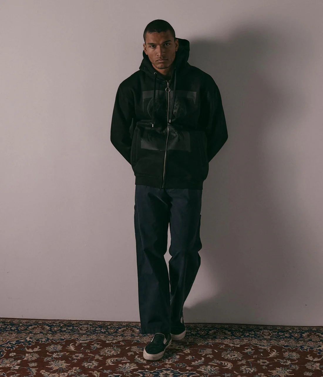 COMPLICRUX ZT HOOD // WORN BLACK