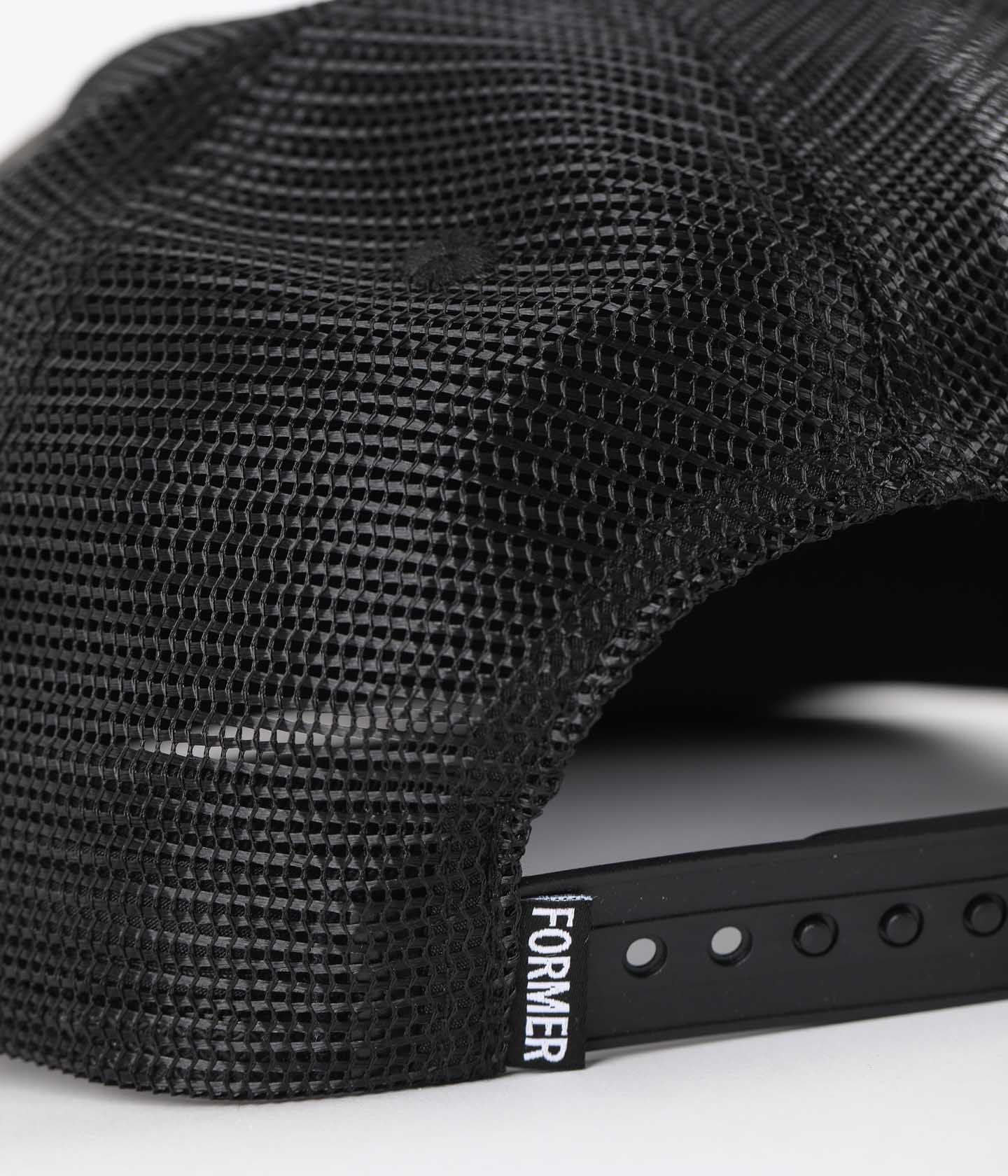 INSCRIBE TRUCKER CAP // BLACK