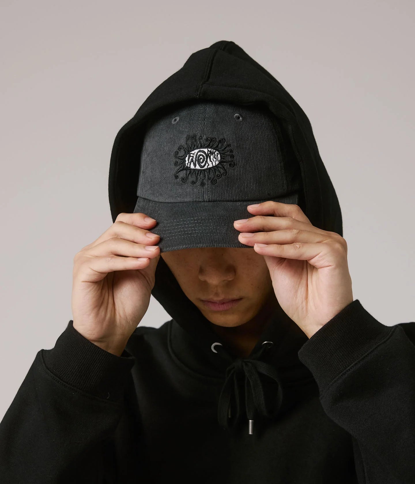 HALO CORD CAP // CHARCOAL