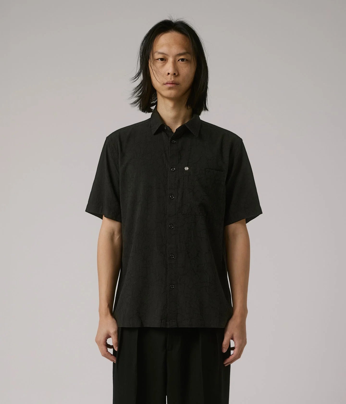 VIVIAN VINE SS SHIRT // BLACK
