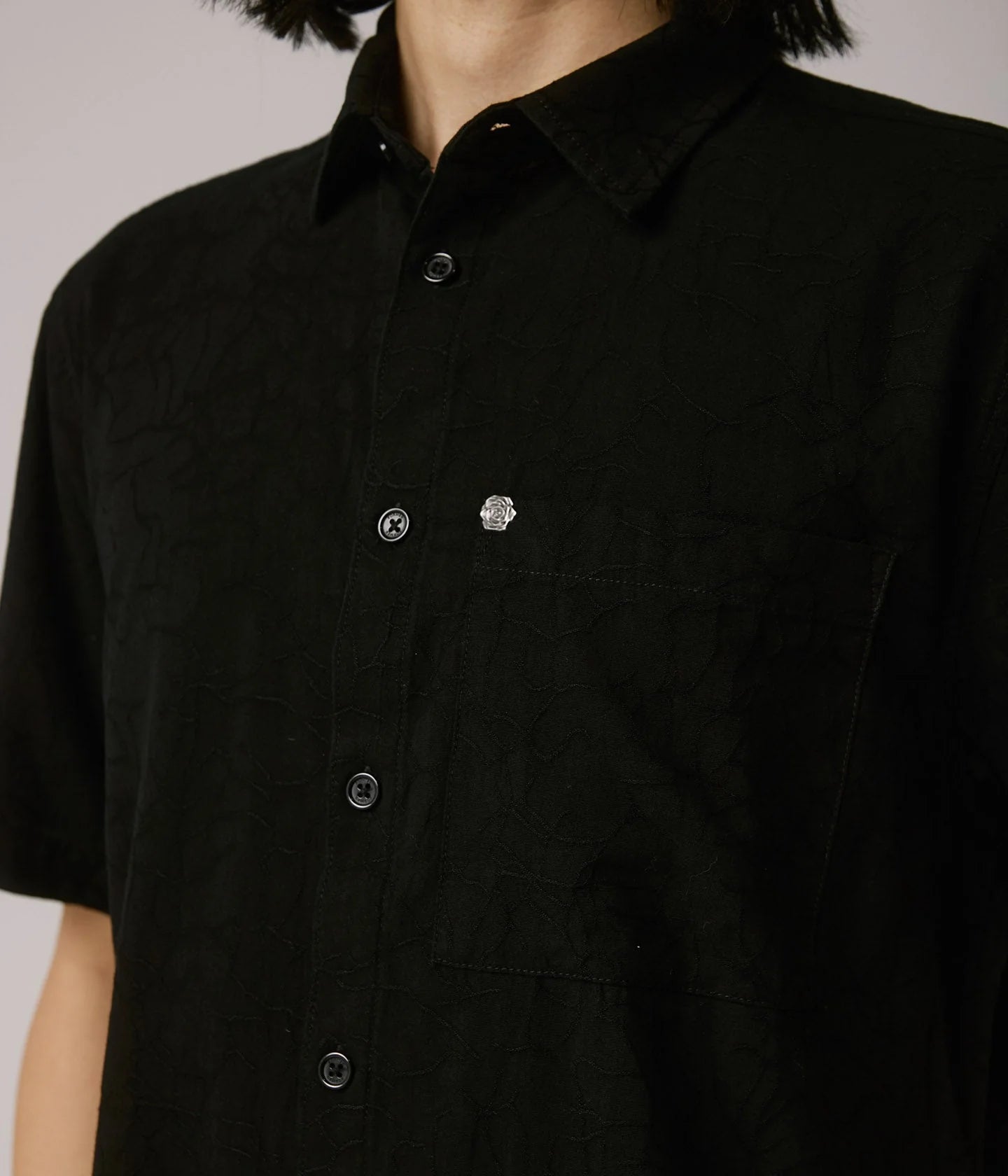 VIVIAN VINE SS SHIRT // BLACK