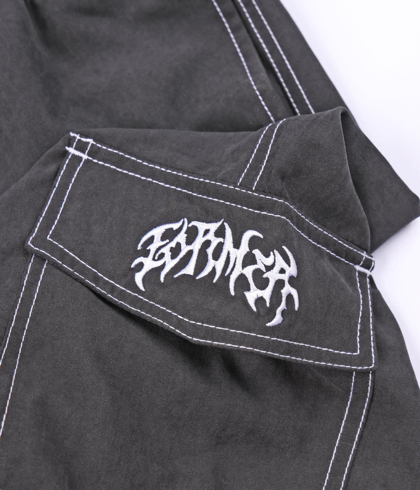 SWANS CARGO 21" SWIM TRUNK // BLACK