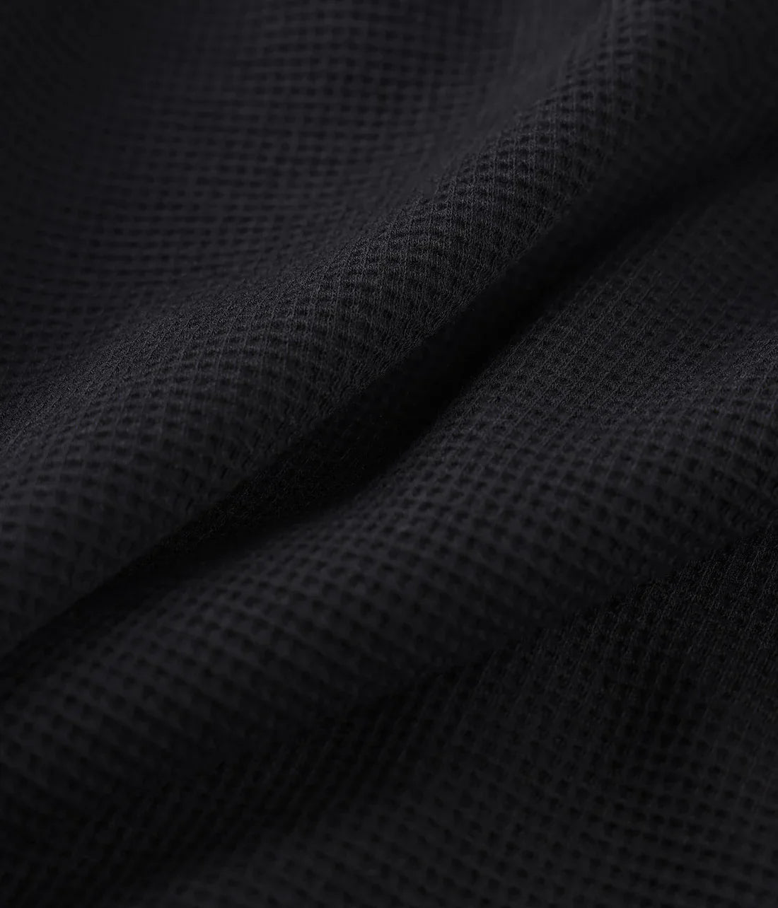 AG RAGLAN WAFFLE // BLACK