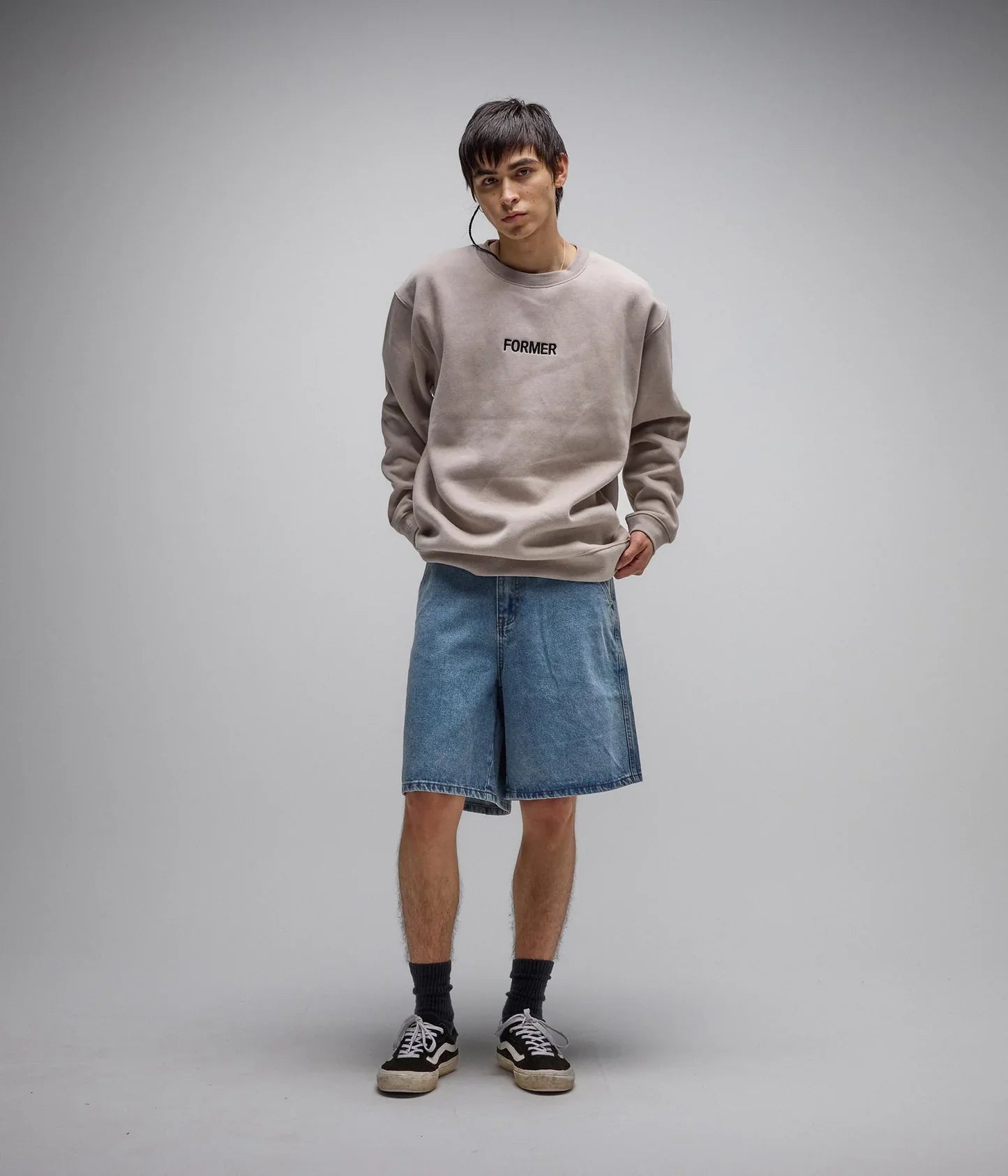 REYNOLDS 21 DENIM WALKSHORT // MID BLUE