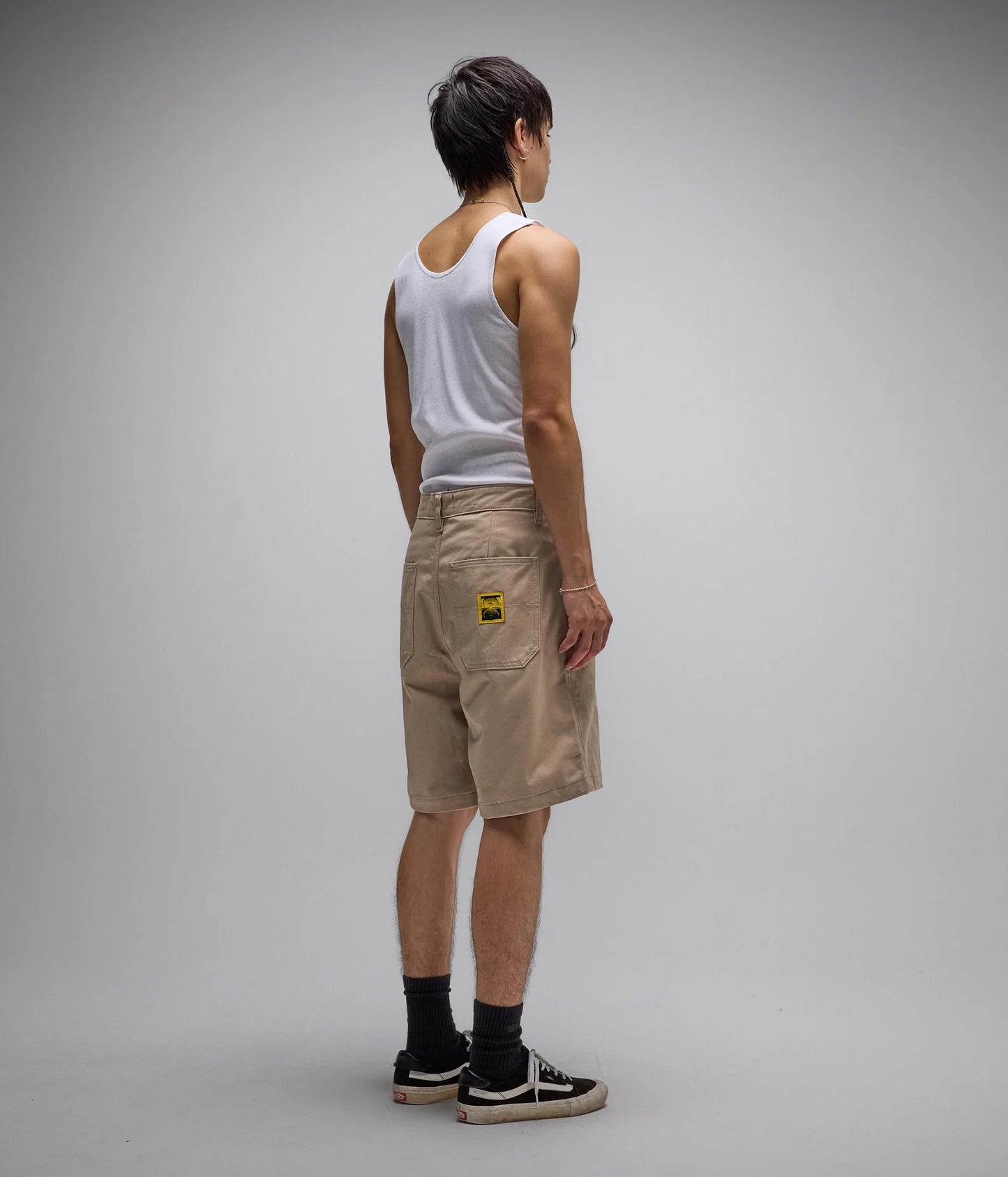 REYNOLDS 21" WALKSHORT // STONE