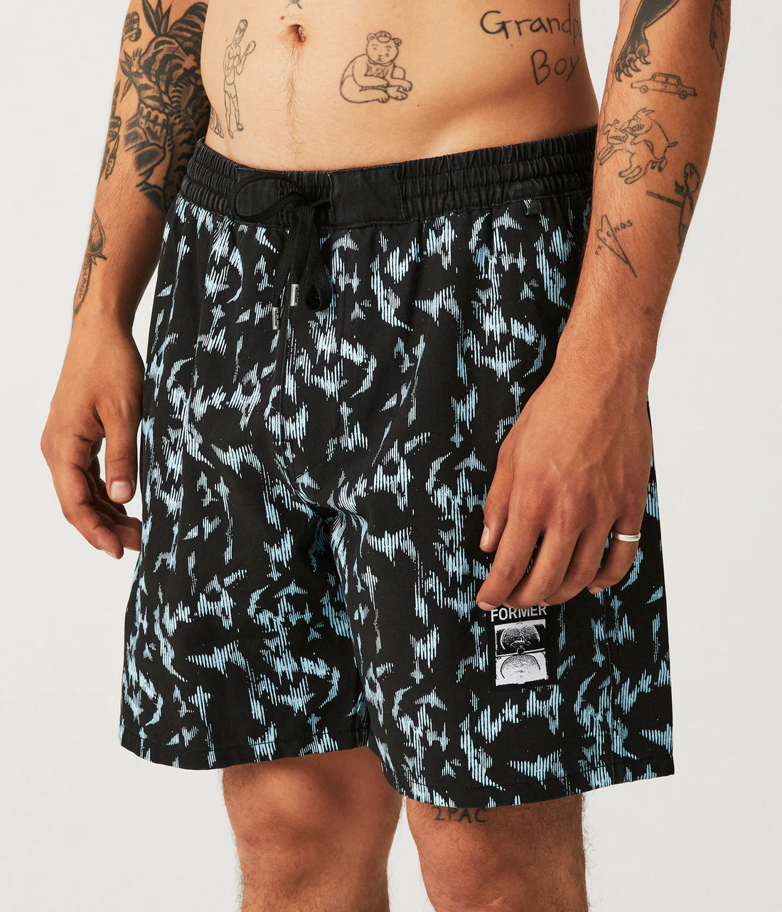 SWANS DIFFUSE SWIM TRUNK // PIGMENT BLACK