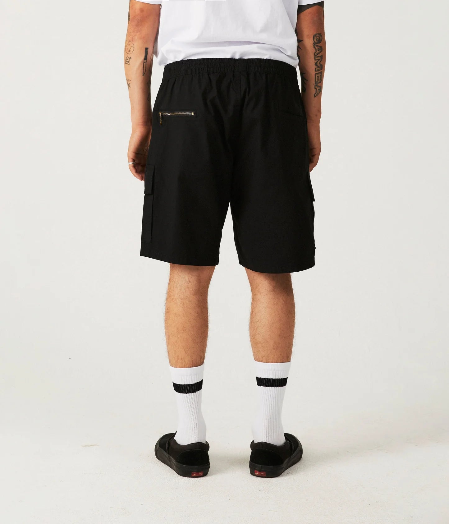 PRAYER CARGO WALKSHORT // BLACK