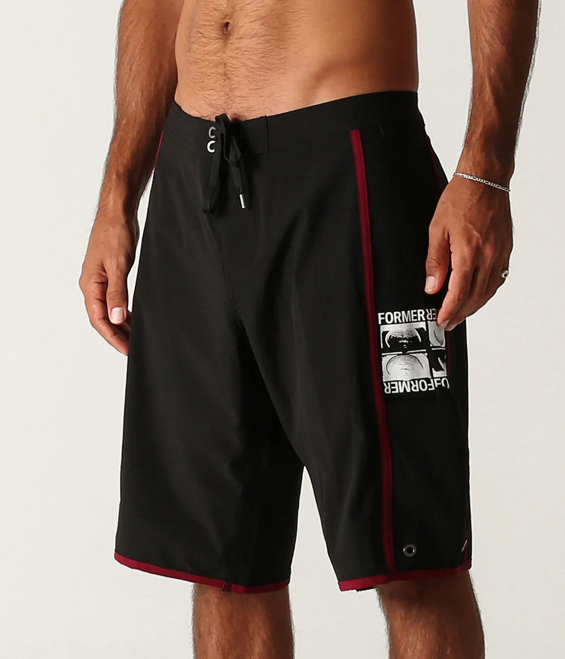 MANNERS 20' TRUNK // BLACK BLOOD