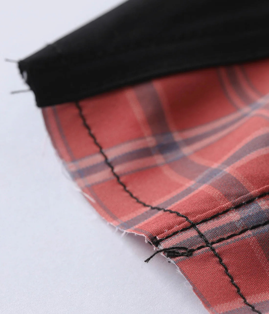 SWANS FRAY SWIM TRUNK // BLACK ORANGE