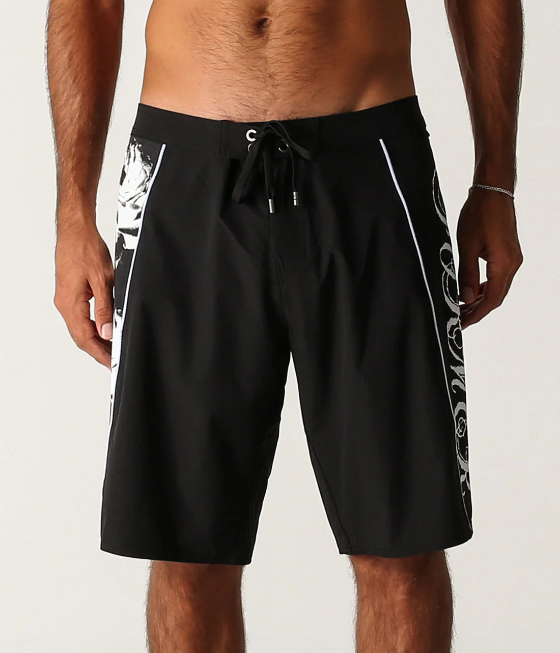 VOID WIRE 20' TRUNK // BLACK MIST