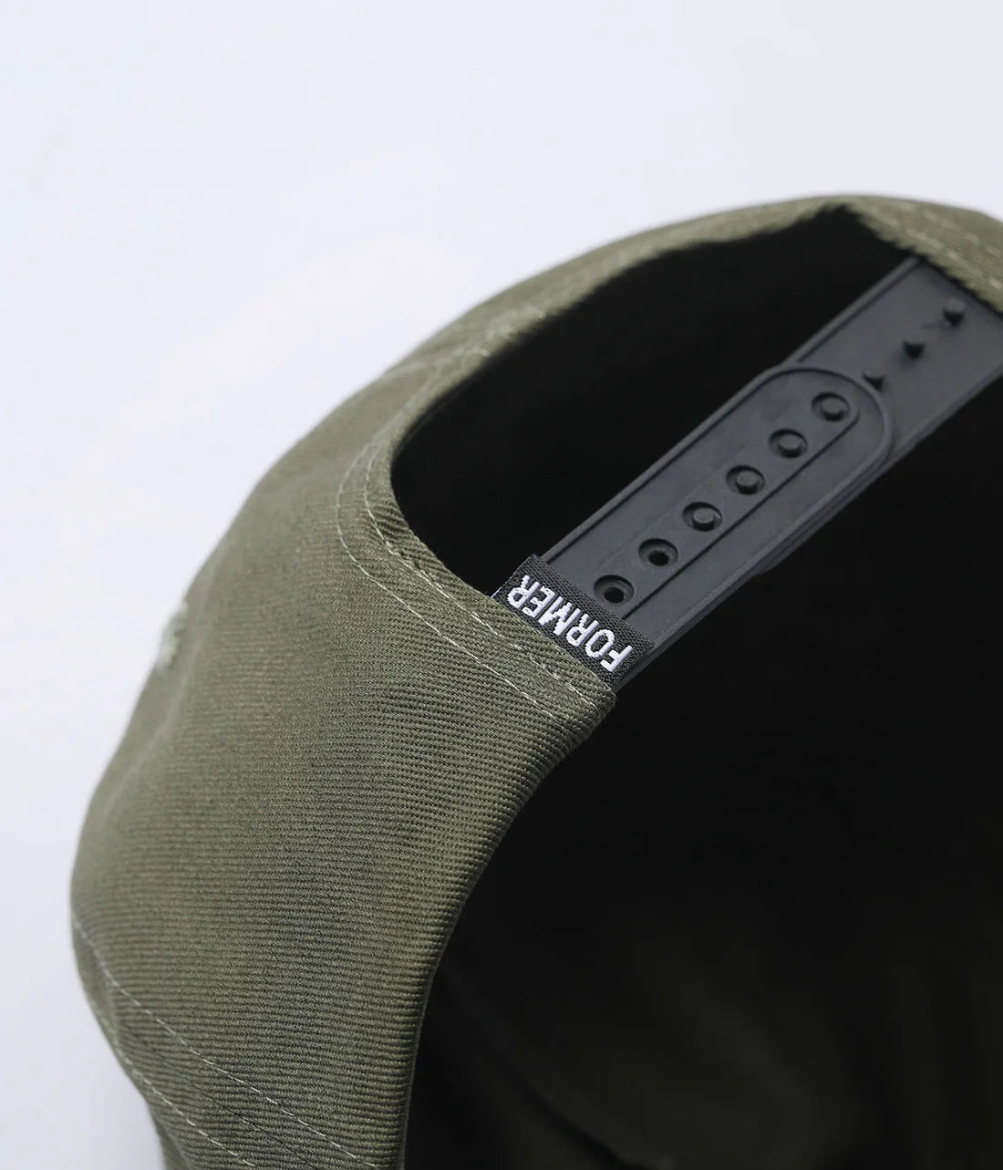 ROSE CRUX CAP // OLIVE BLACK