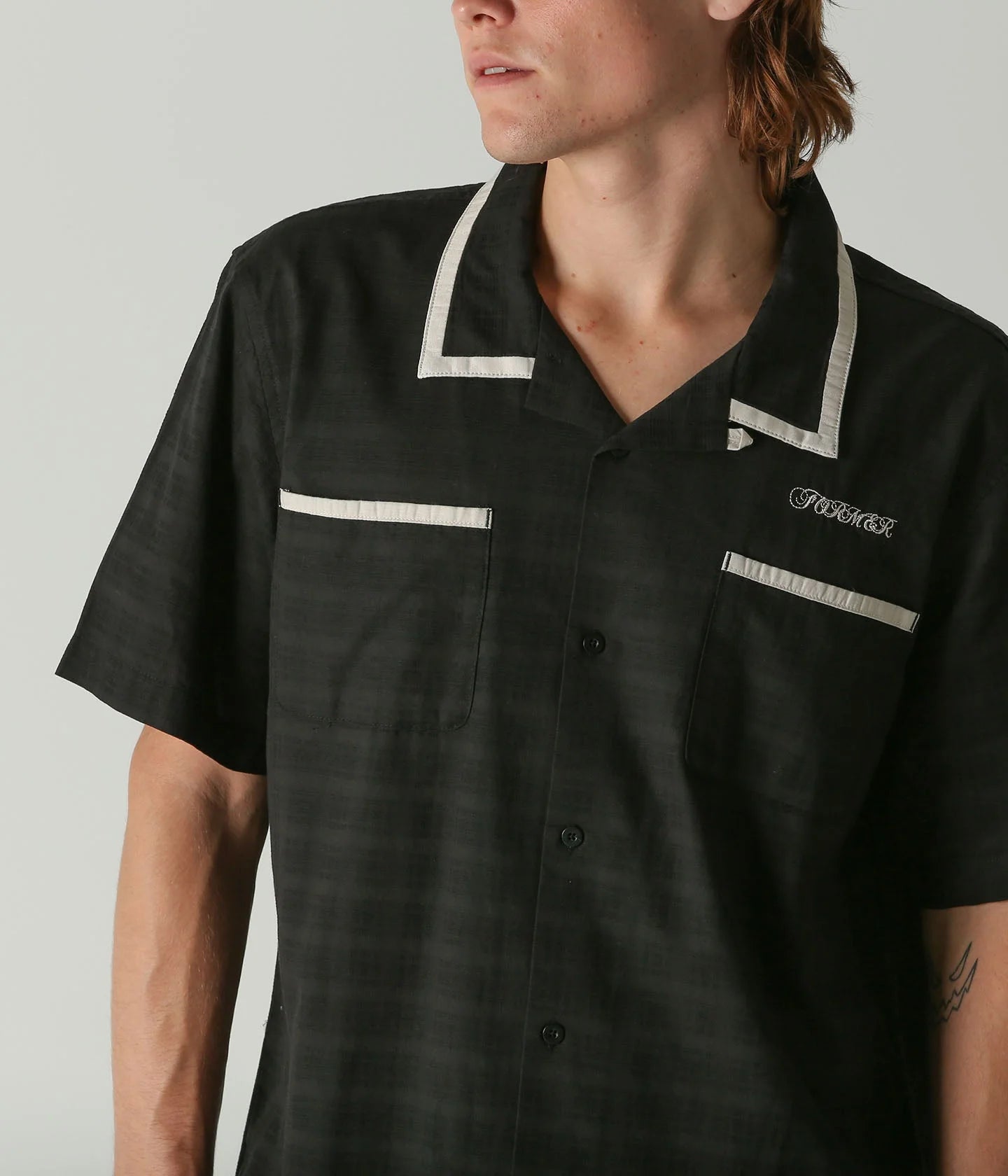 MARILYN WIRE SS SHIRT // BLACK BONE