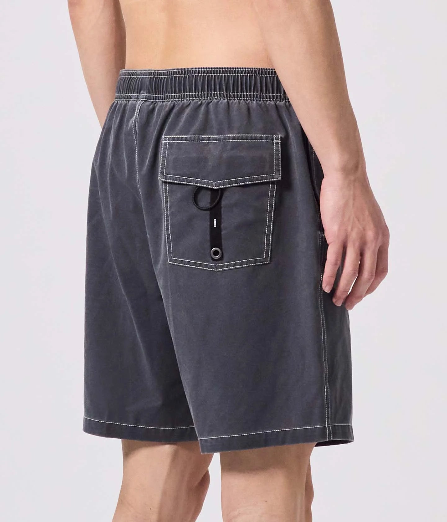 SWANS 18" SWIM TRUNK // BLACK