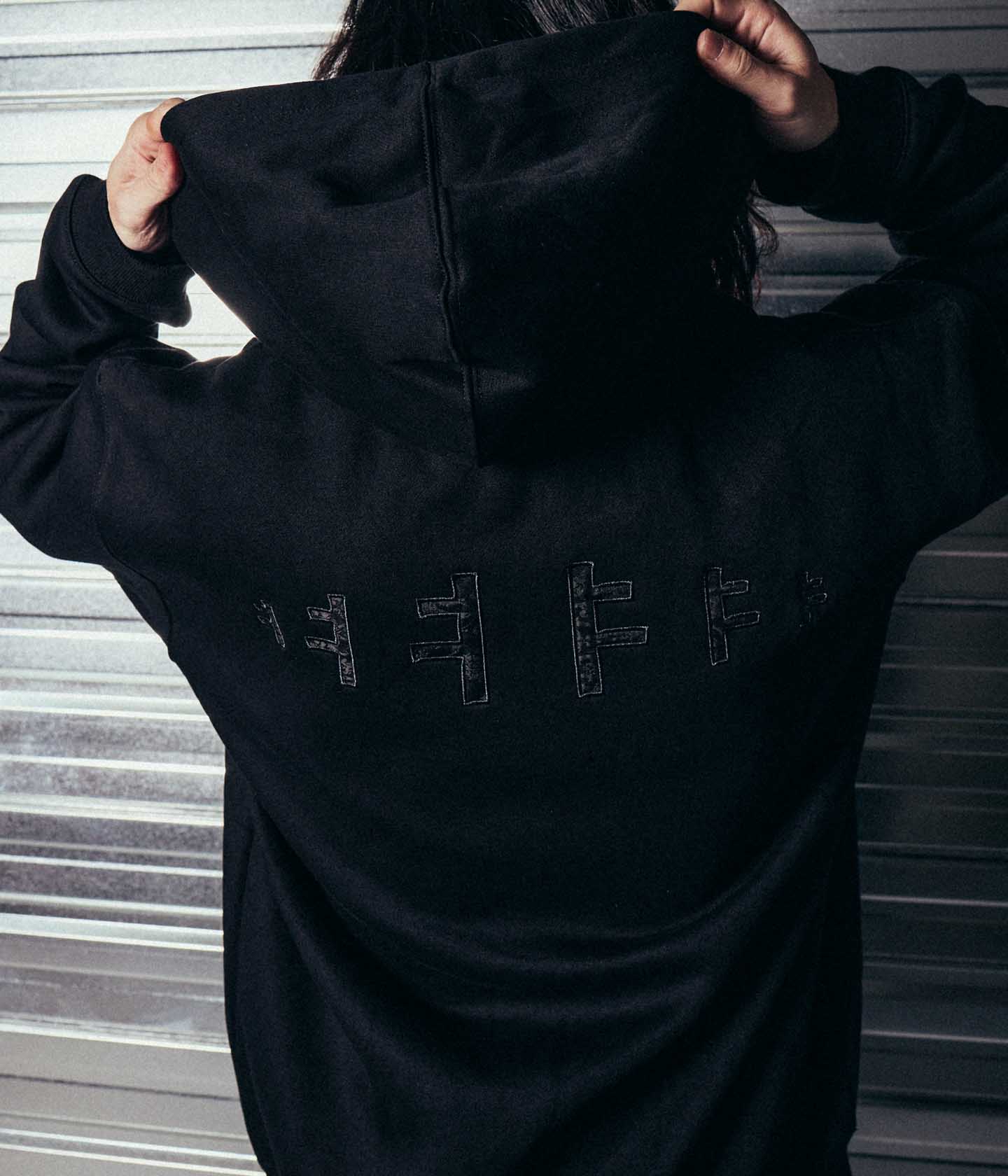 RECURRENT F ZT HOOD // BLACK