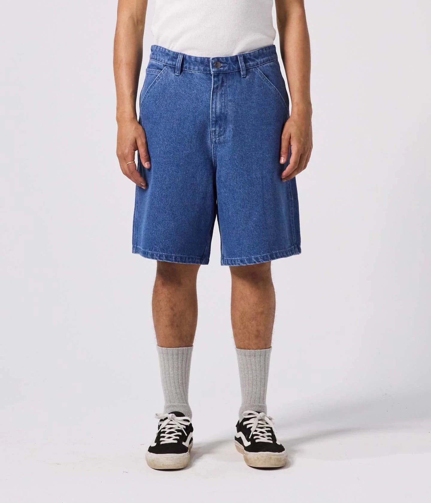 REYNOLDS 21” DENIM WALKSHORT // WORN BLUE