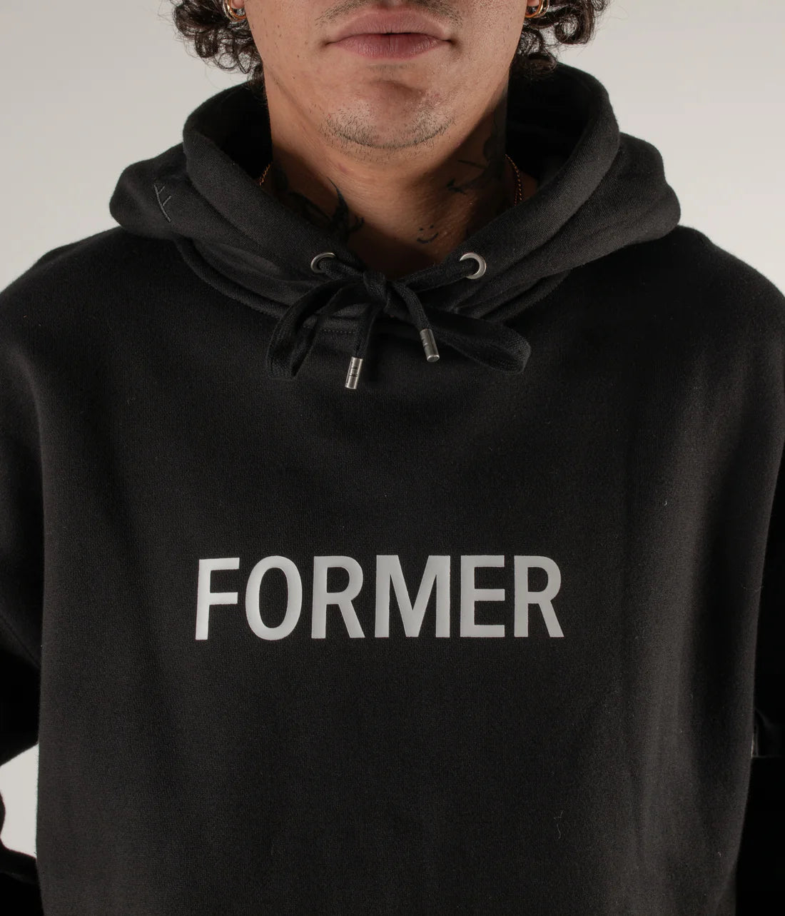 LEGACY HOOD // BLACK