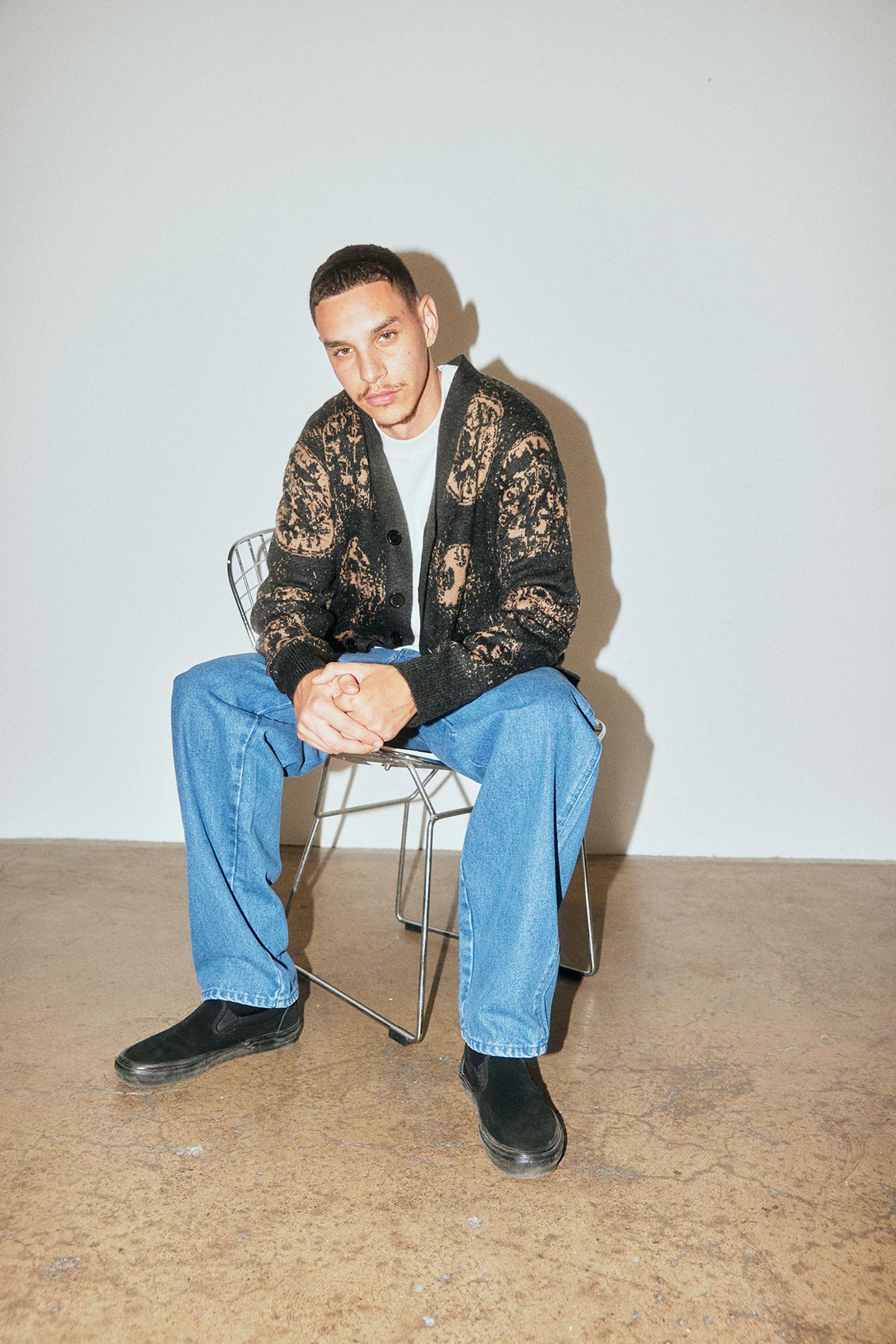 CA BRAINSCAN CARDIGAN // BLACK MUSHROOM
