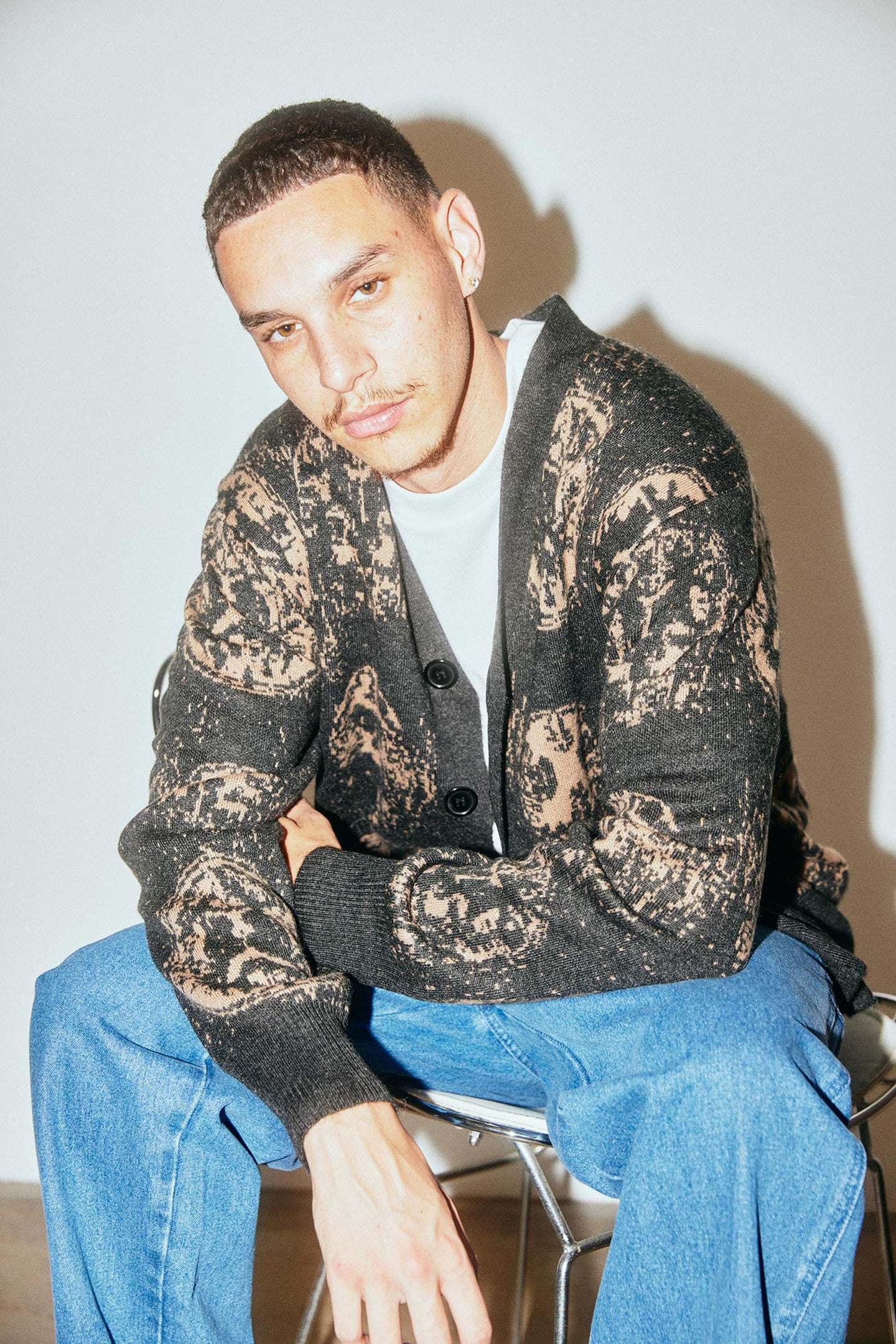 CA BRAINSCAN CARDIGAN // BLACK MUSHROOM