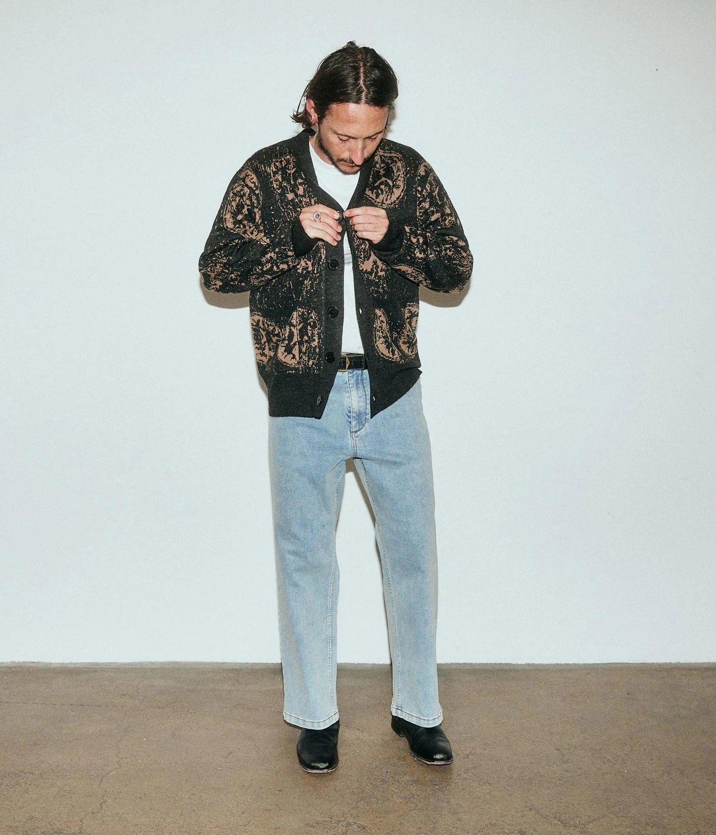 CA BRAINSCAN CARDIGAN // BLACK MUSHROOM
