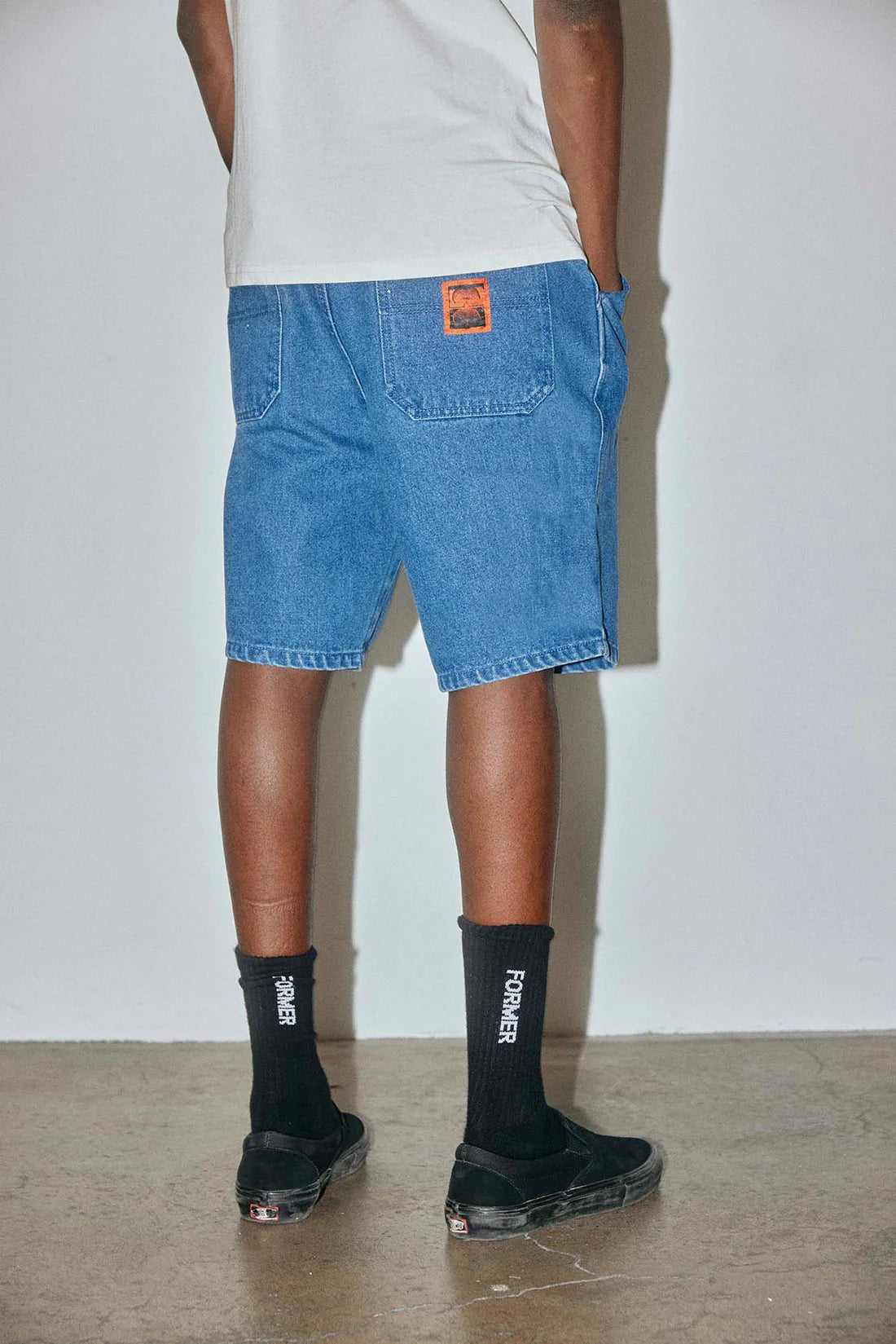 DISTEND VT 20.5' WALKSHORT // WORN DENIM