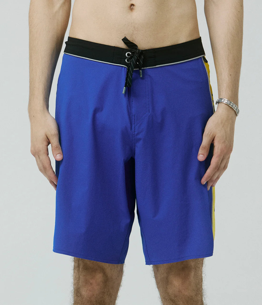 SYSTEM MERCH 19" TRUNK // COBALT