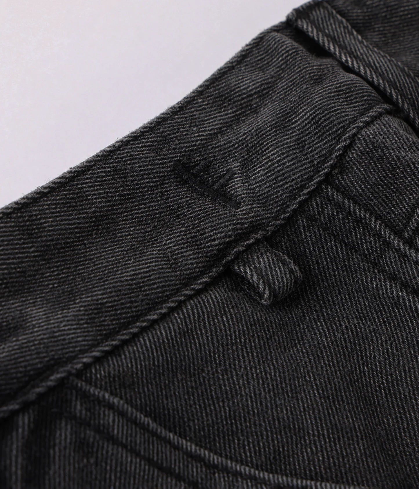 DISTEND VT DENIM CARPENTER SHORT // WASHED BLACK