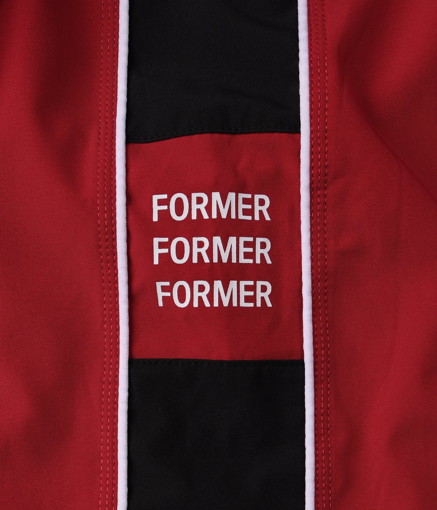 SYSTEM ECLIPSE 20" TRUNK // RED