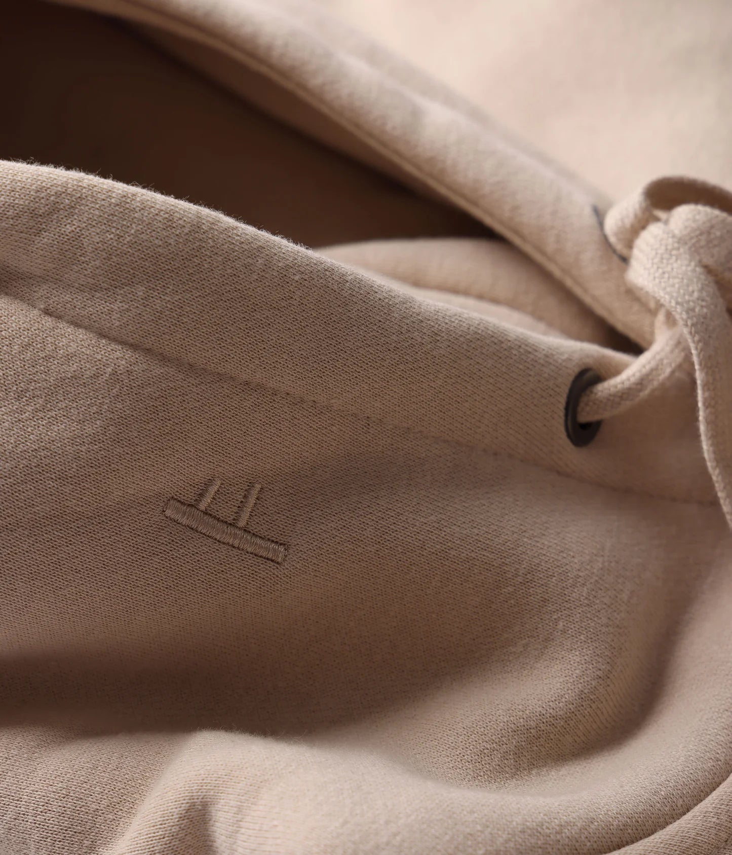 PARLIAMENT HOOD // BONE