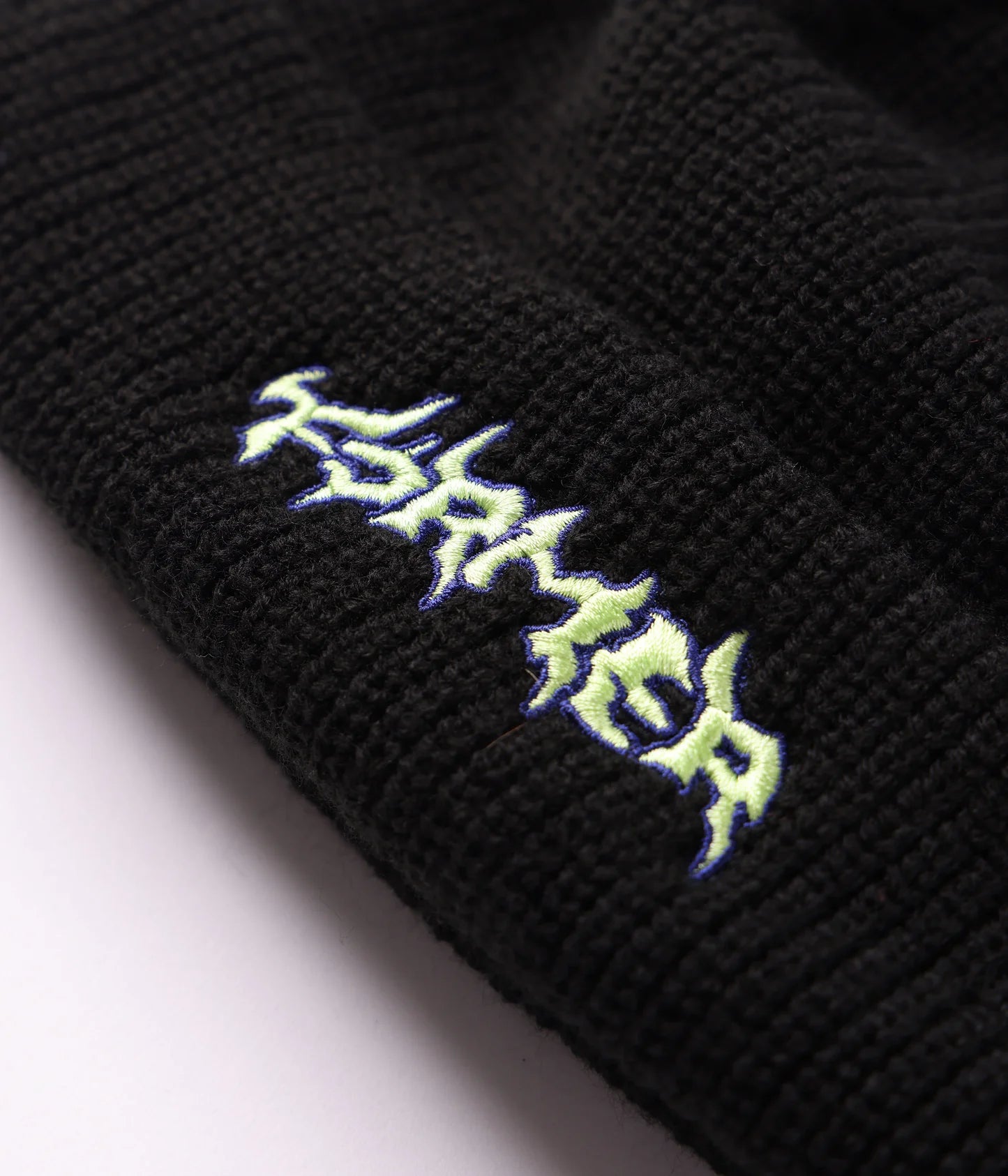 PROSCRIPTION BEANIE // BLACK