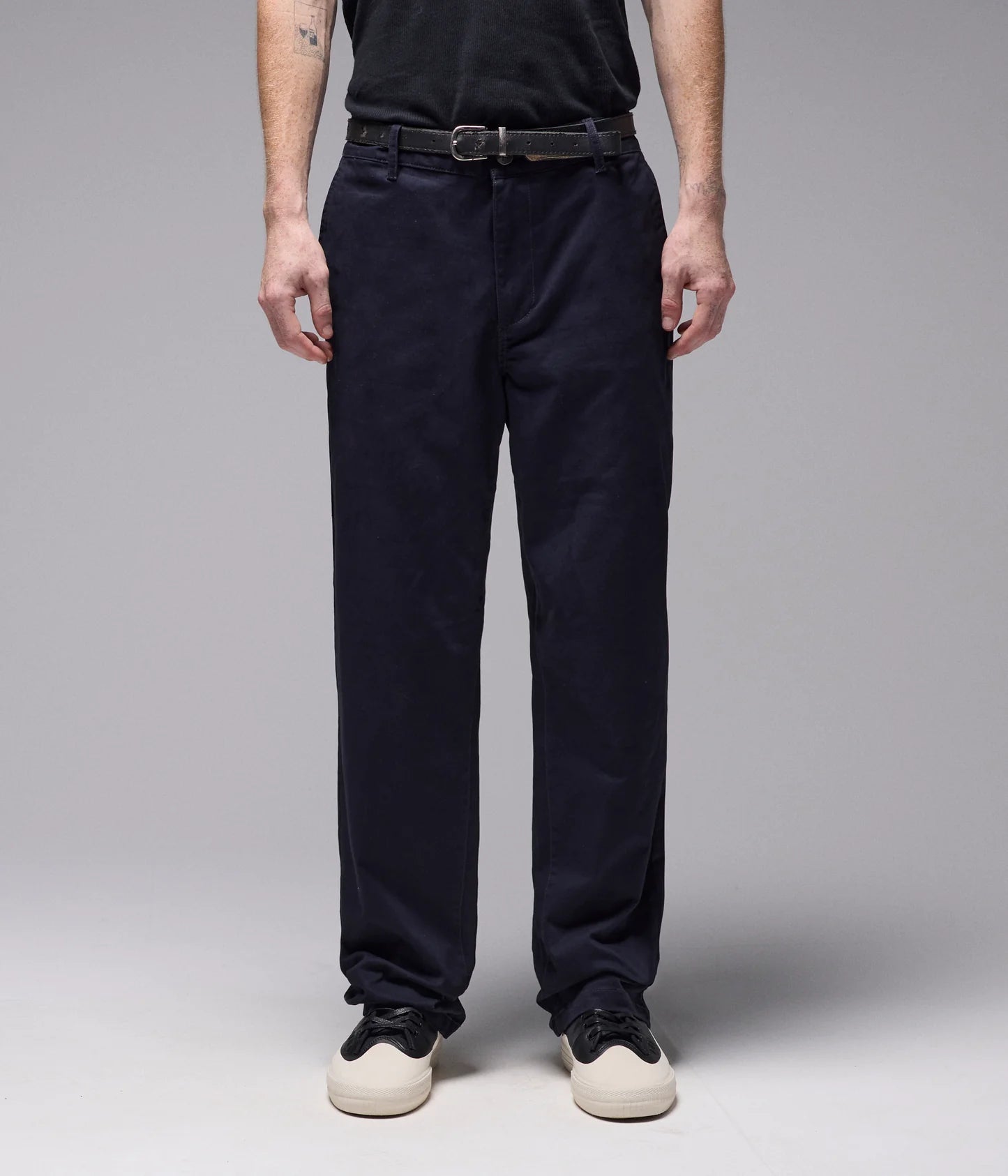LEGACY CHINO PANT // NAVY