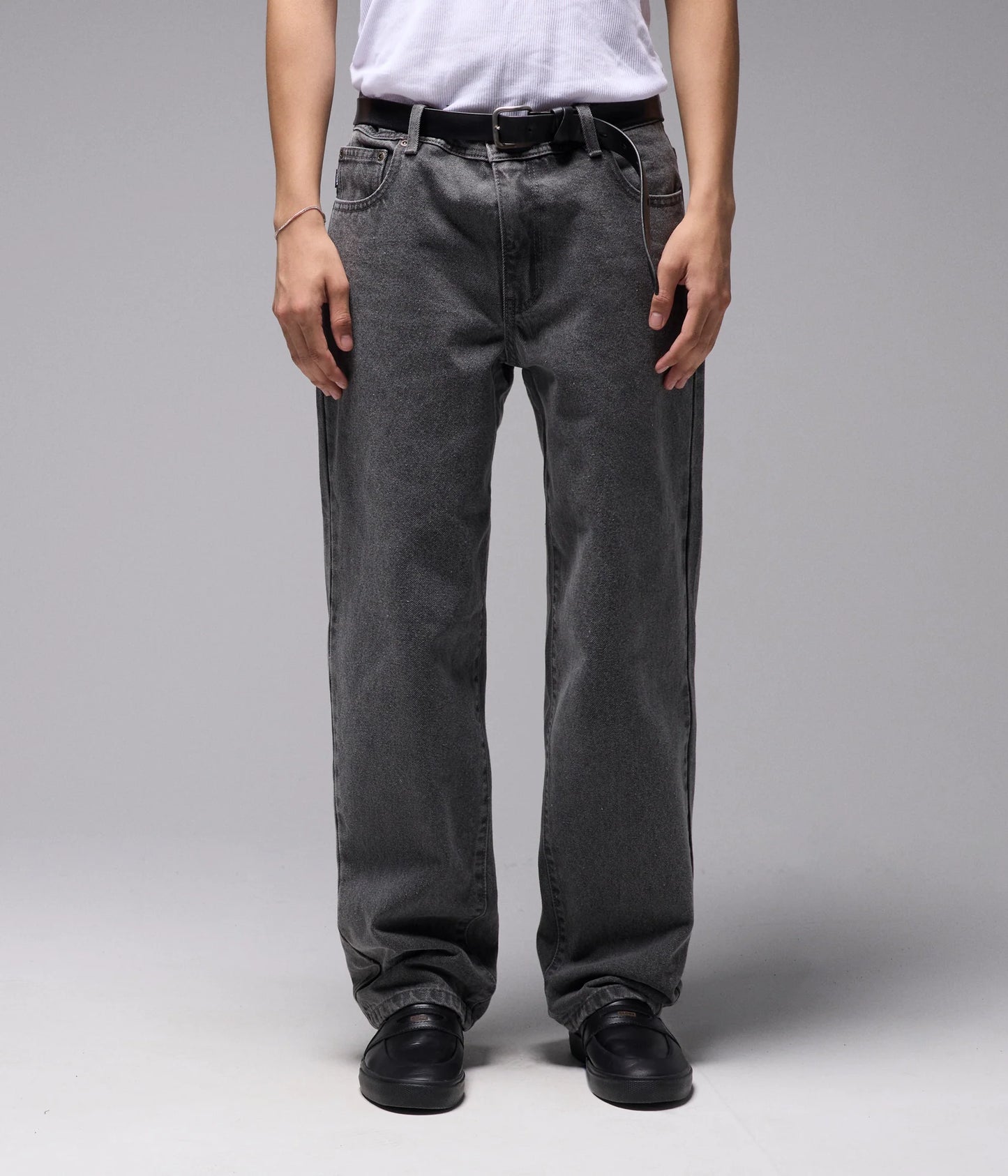 CRUX DENIM PANT // WASHED GREY