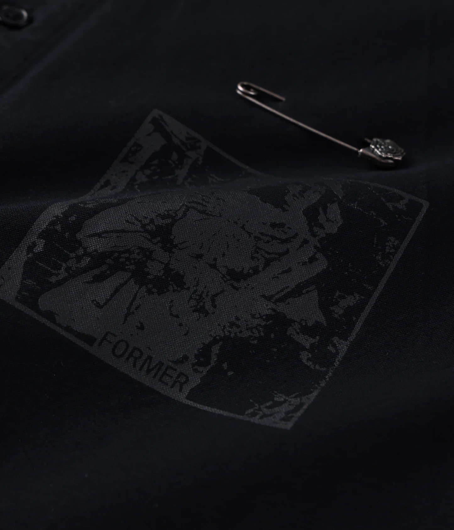 VIVIAN TURMOIL LS SHIRT // BLACK