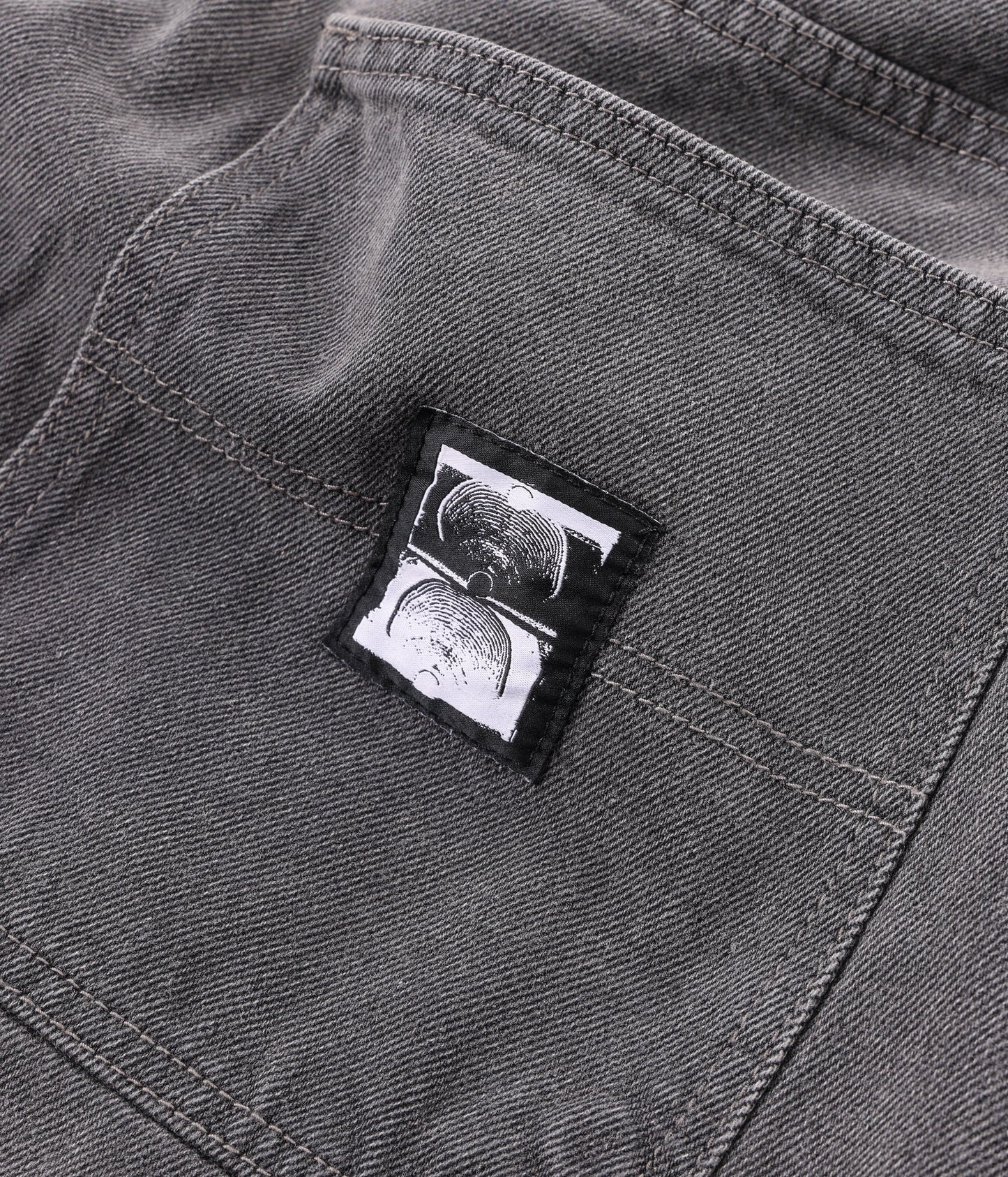 DISTEND VT DENIM 20.5" CARPENTER SHORT // WASHED GREY