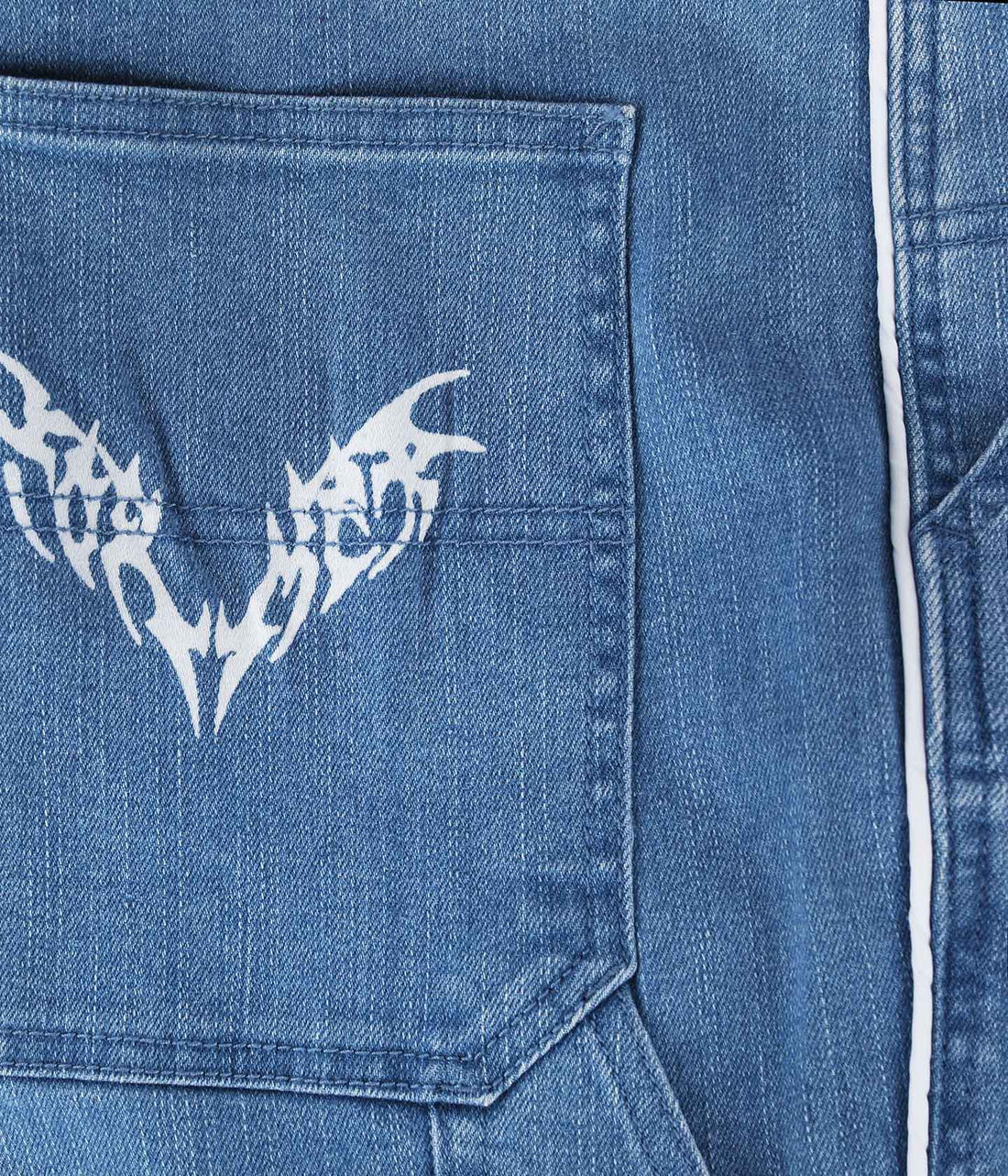 DISTEND DENIM WALKSHORT // WASHED BLUE