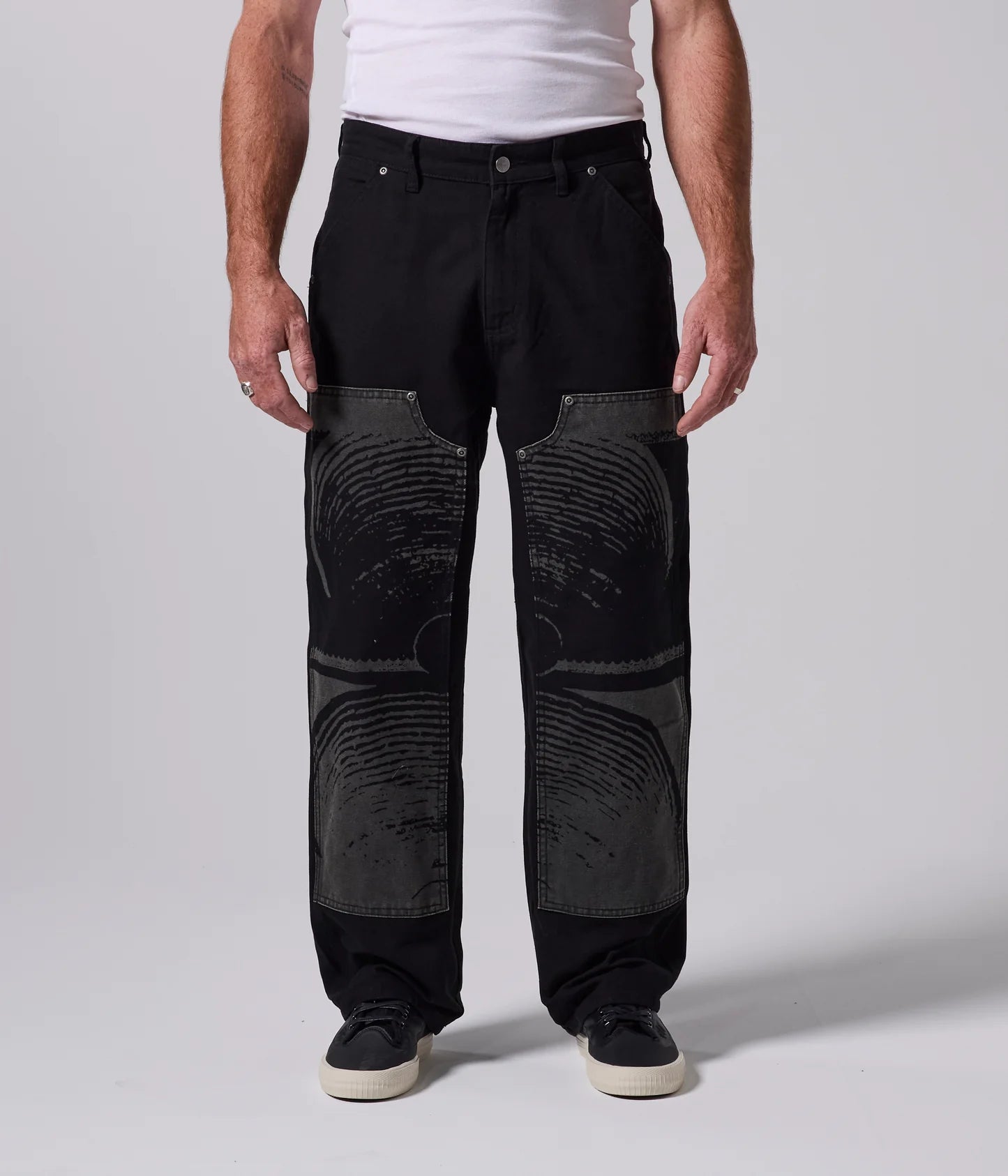 DISTEND DOUBLE KNEE CRUX PANT // BLACK