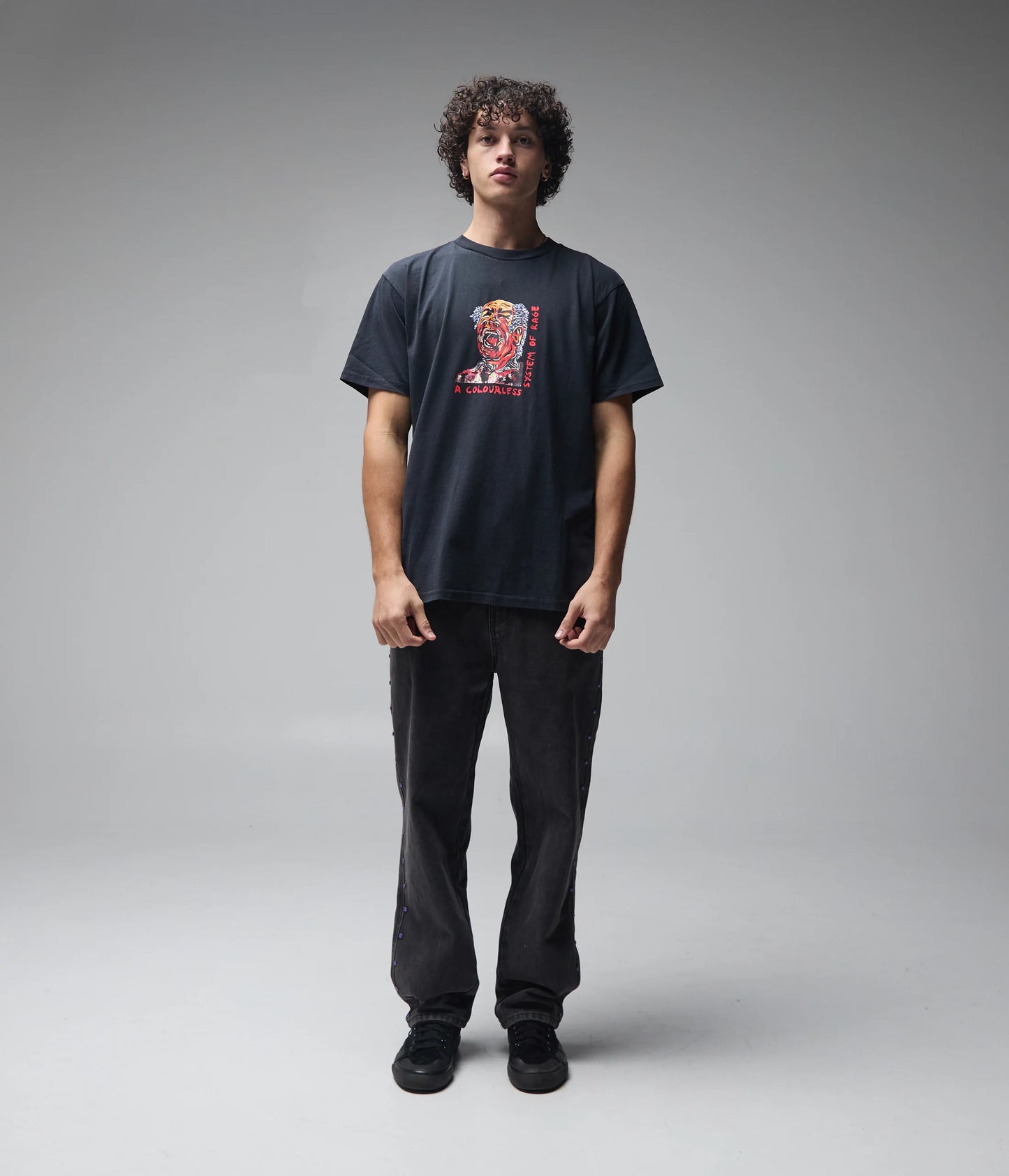 COLOURLESS CLOWN T-SHIRT // MERCH BLACK